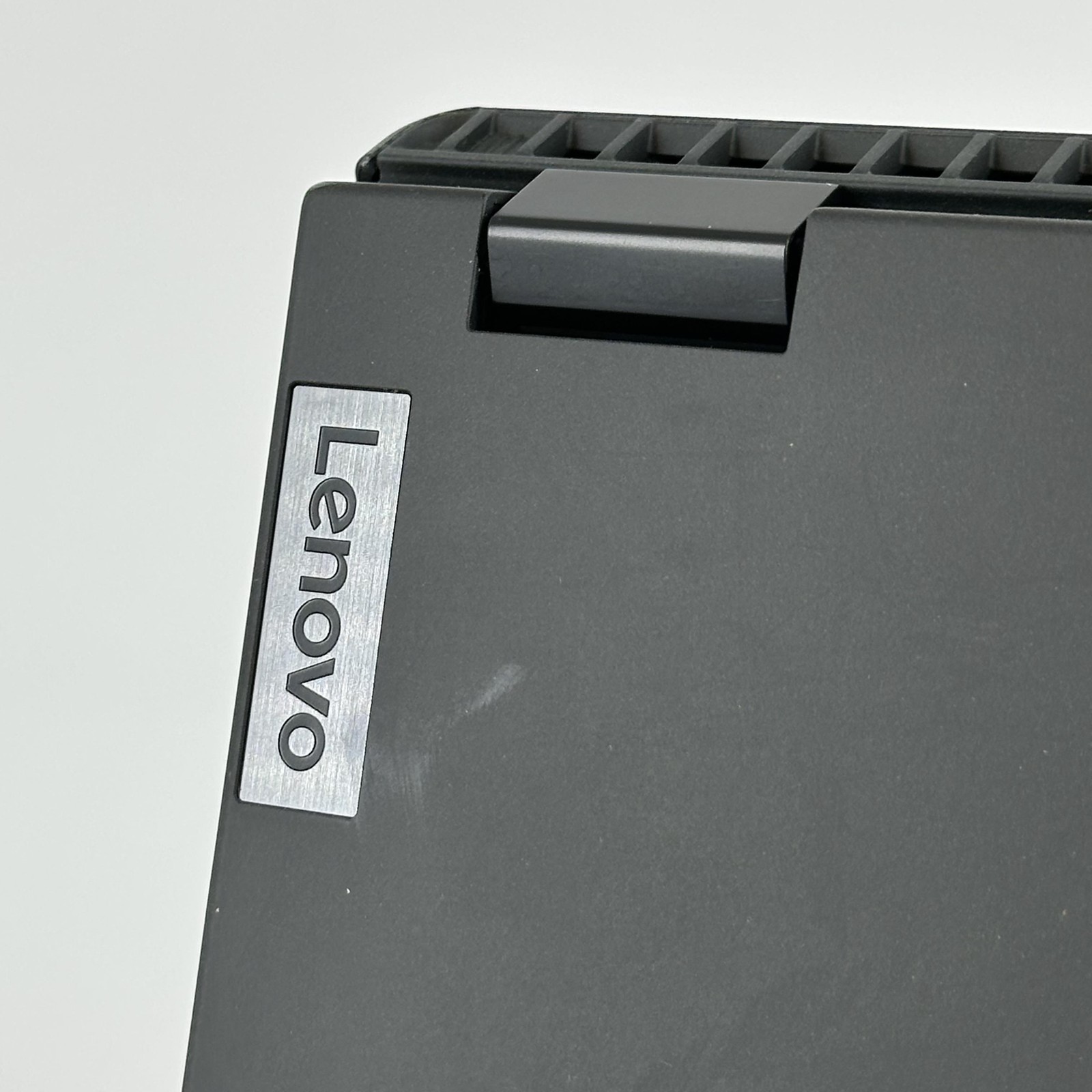 Lenovo ThinkPad P16v Gen 2 UHD+ 1.4 GHz Ultra 7 155H 32GB 2TB SSD RTX 1000 Ada