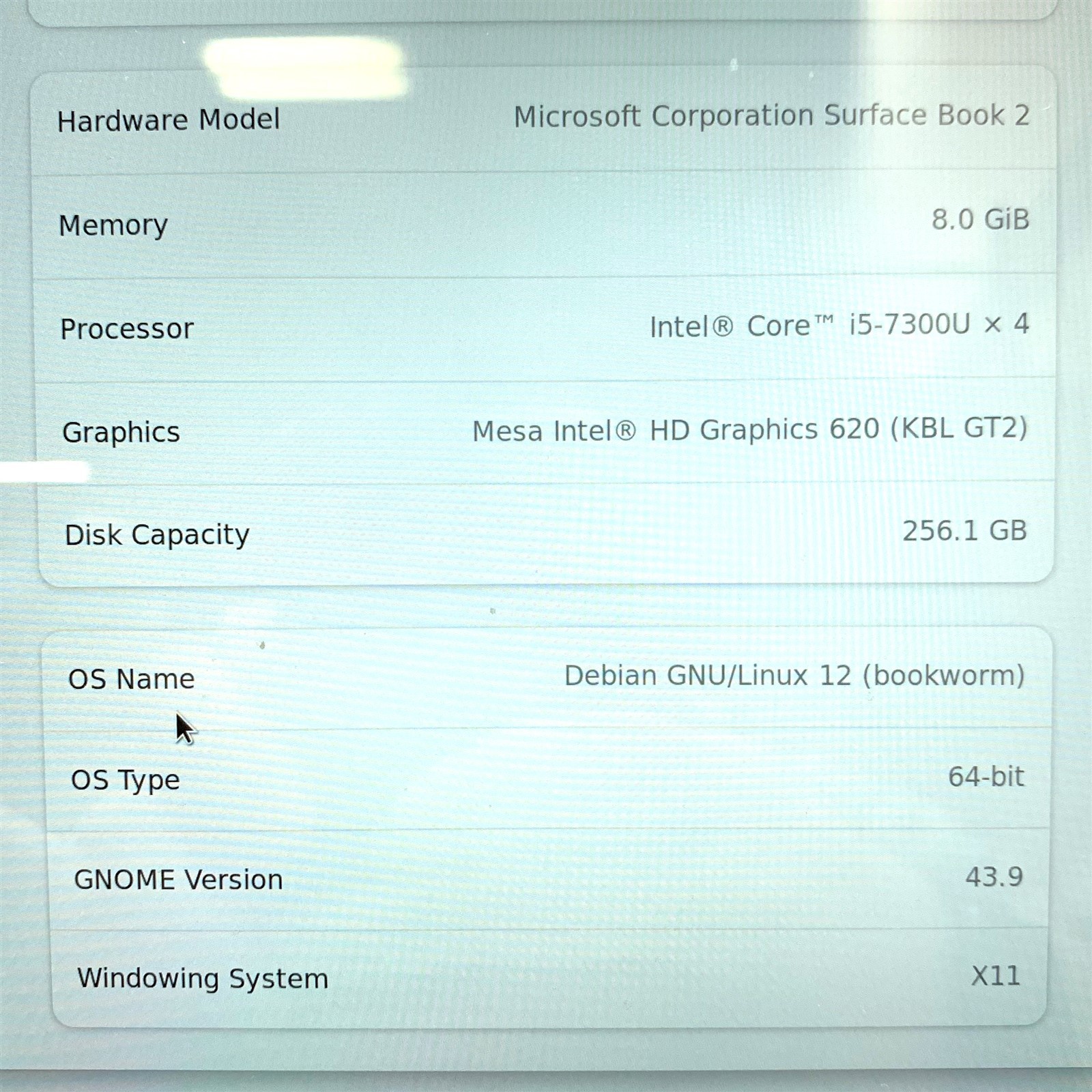 Microsoft Surface Book 2 13.5″ Touch UHD Intel i5-7300U 2.60GHz 8GB 256GB Win 11