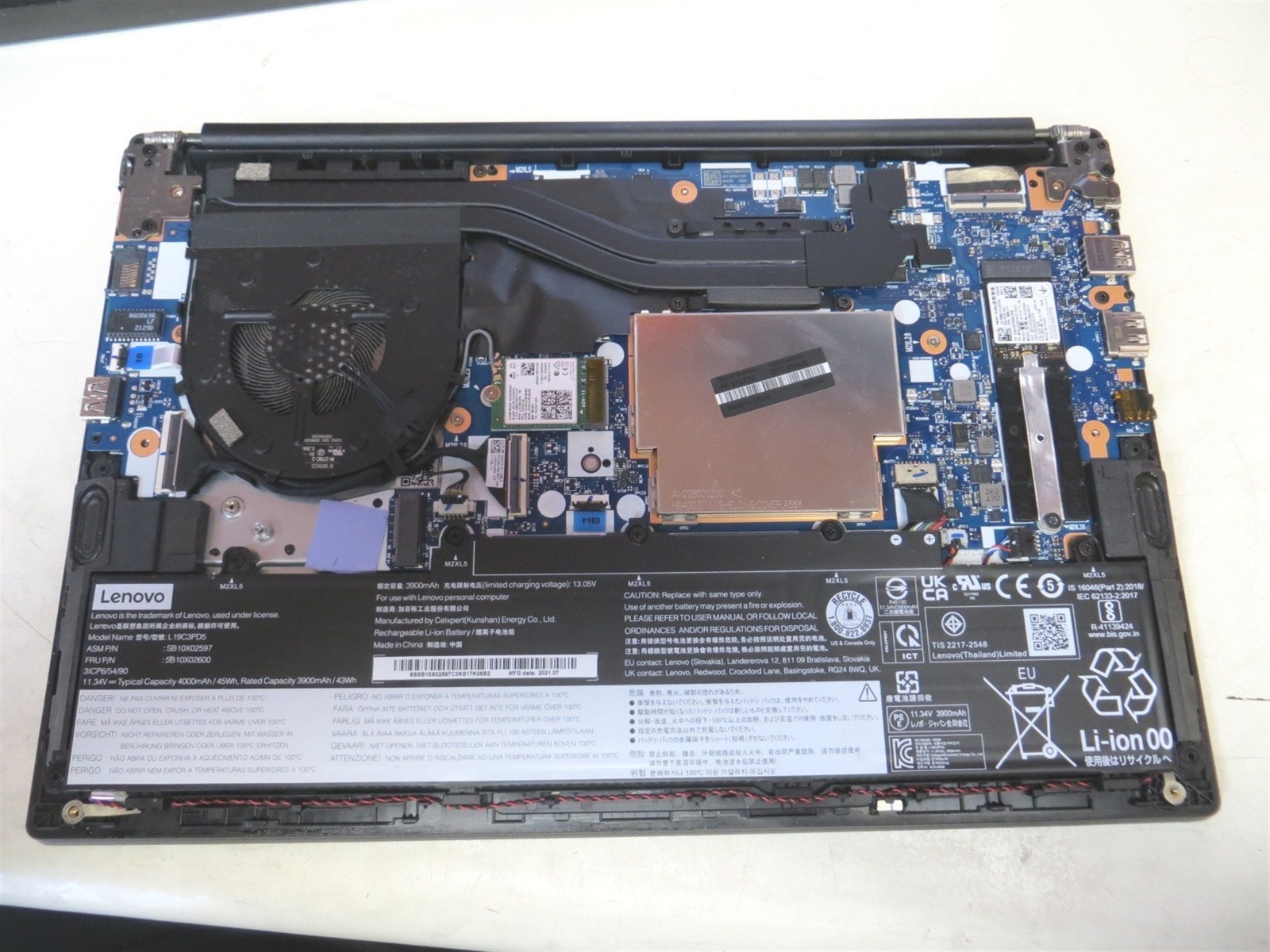 Lenovo ThinkPad E14 Gen 3 Laptop AMD Ryzen 7 5700U 1.8GHz 16GB 256GB SSD w/ OS