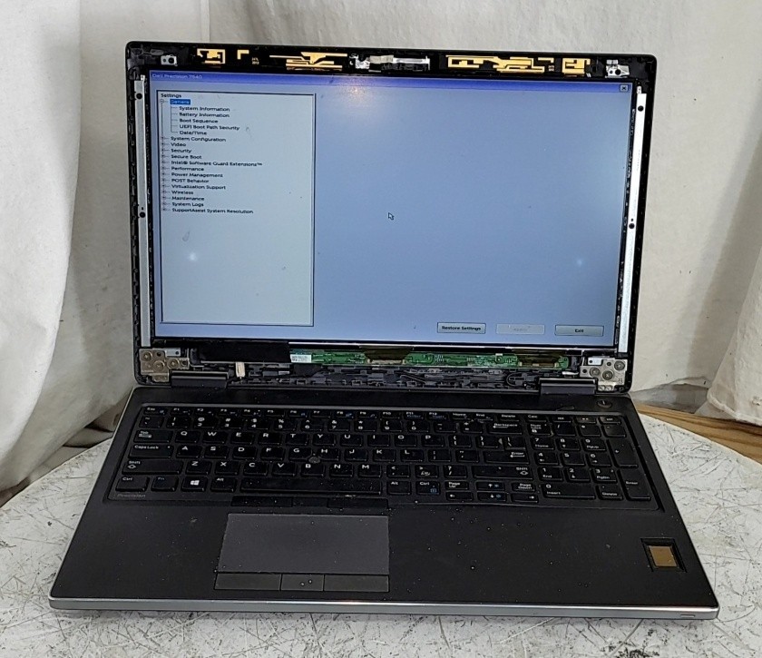 DELL PRECISION 7540 Laptop XEON E-2276M 8GB 512GB SEE NOTES
