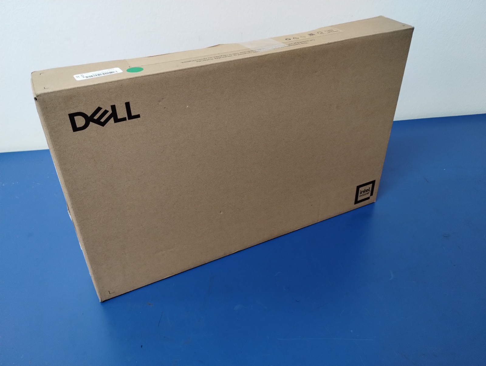 DELL 16 DB16250 VPVXG, Intel Core Ultra 9 288V, 3.30 GHz, 32 GB RAM, 1 TB NVMe
