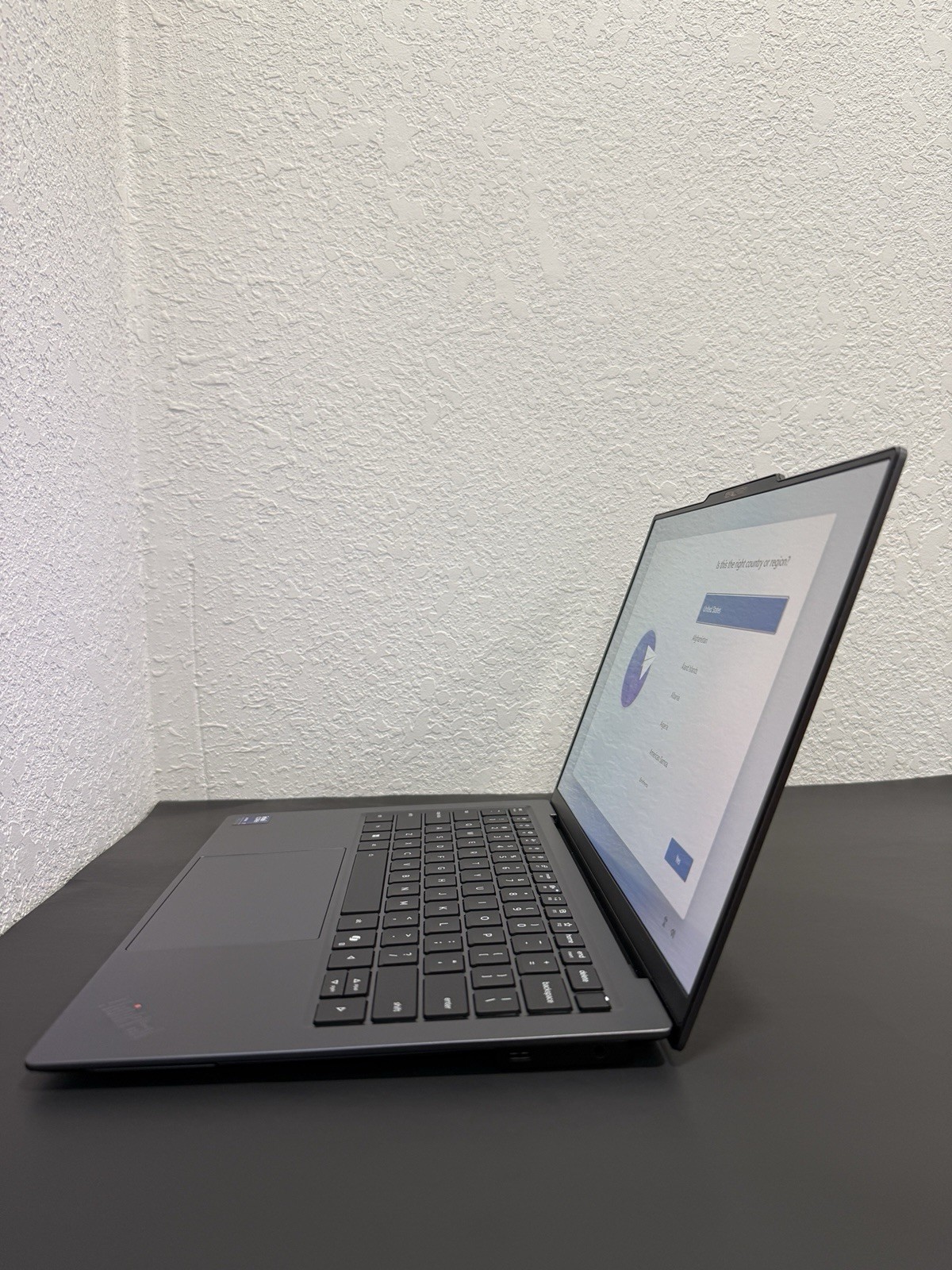 Lenovo ThinkPad X9 14 Aura Ultra 7 268V 32GB RAM 1TB SSD OLED Win11