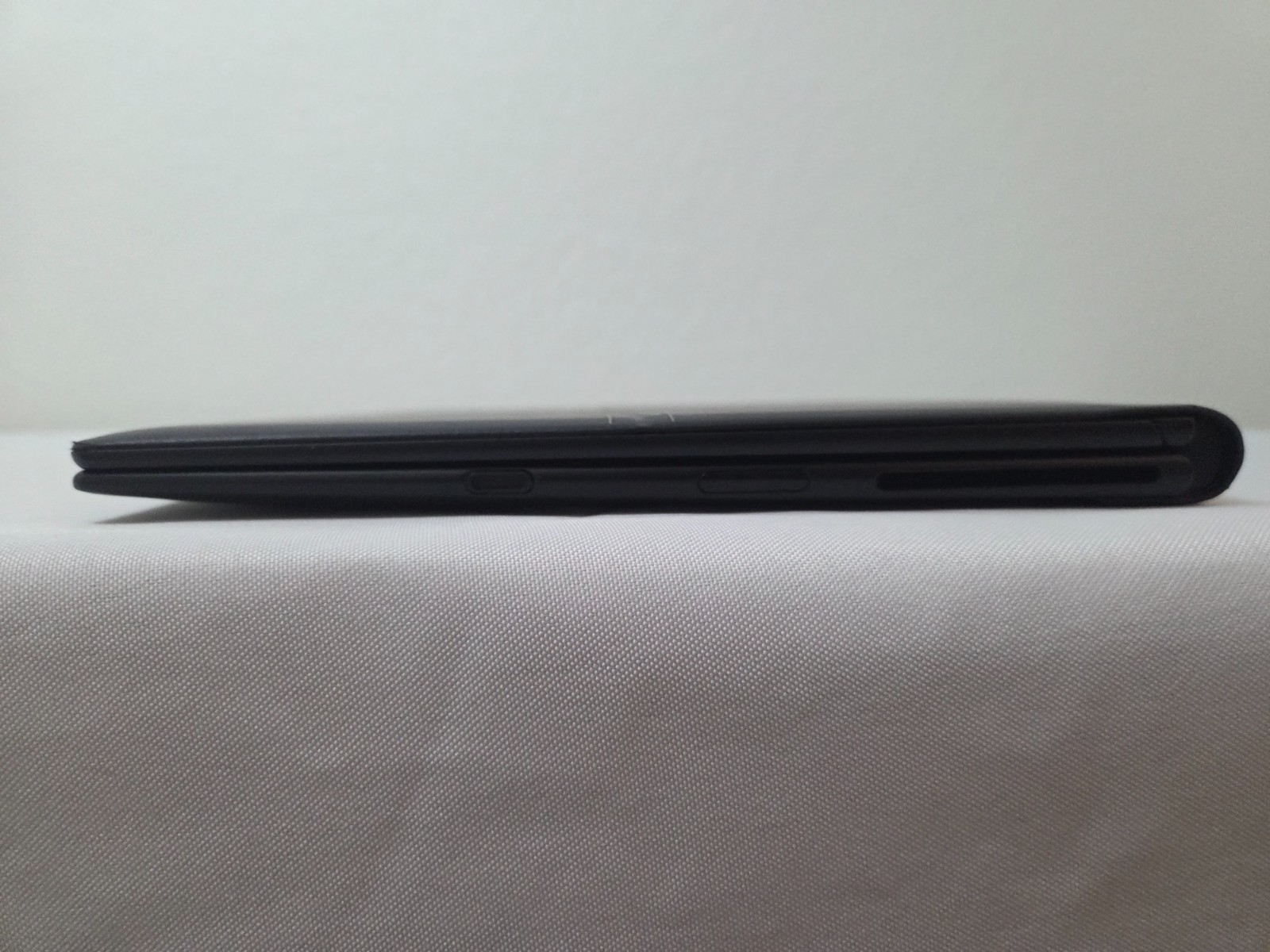 HP Dragonfly Folio G3 2-in-1 13.5″ – Intel Core i7-1265U, 16GB RAM, 512GB SSD