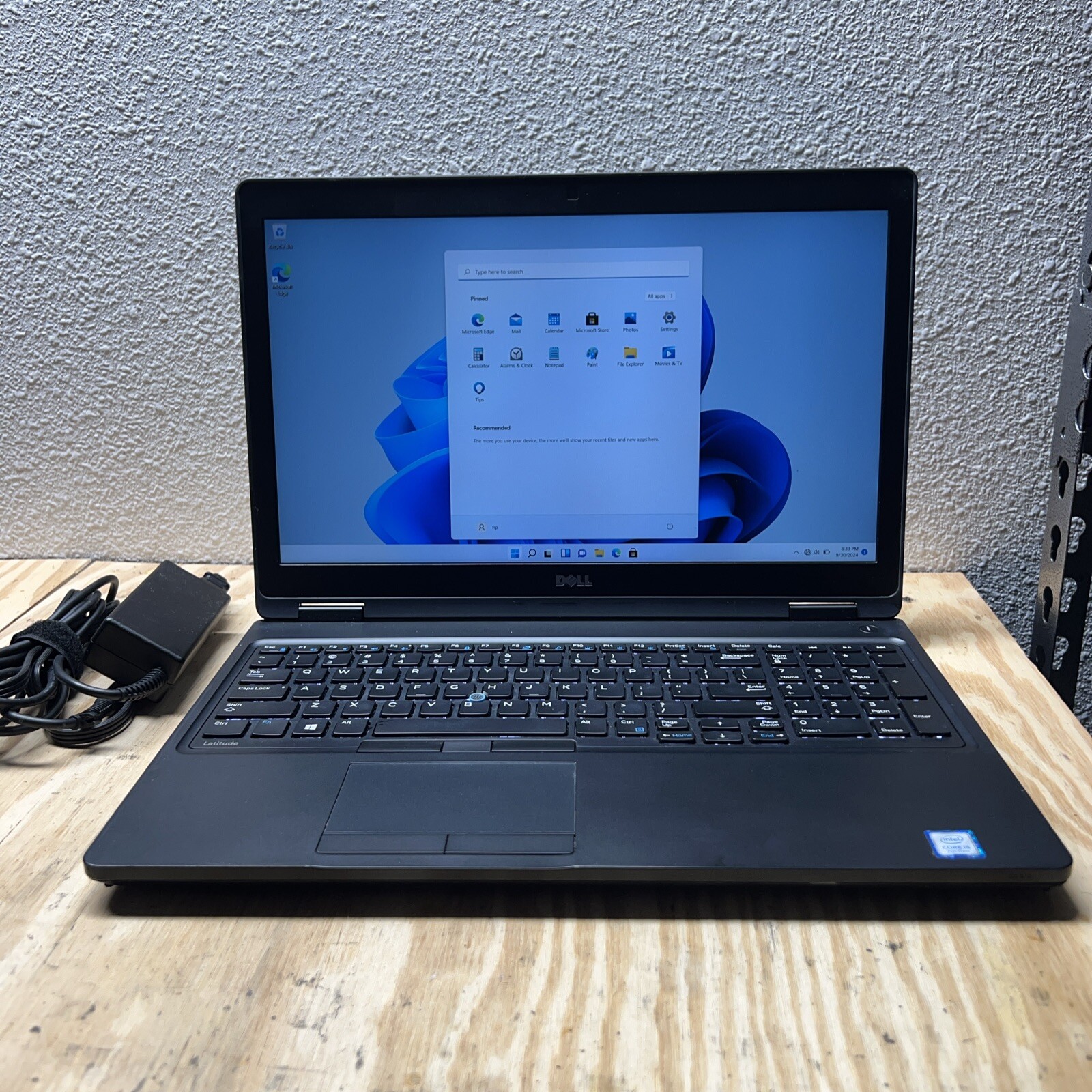 Dell Latitude 5580 i5-7440HQ 2.8GHz 16GB 16GB WIN 11 PRO 15″ Laptop. Read