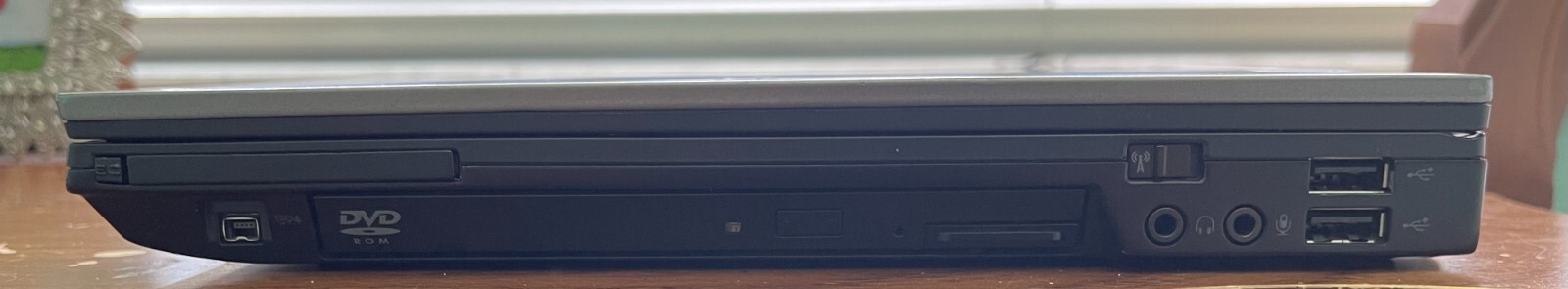 Dell latitude E6410 i3 CPU 181GB SSD 8GB RAM Win7 Home Premium. DESCRIPTION