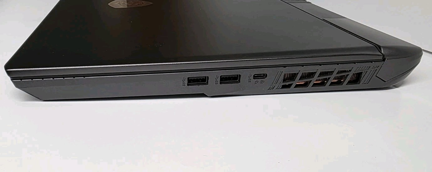 MSI Vector GP68HX 12V 16″ 144Hz FHD+ Gaming Laptop – RTX 4080 (New RAM & SSD)