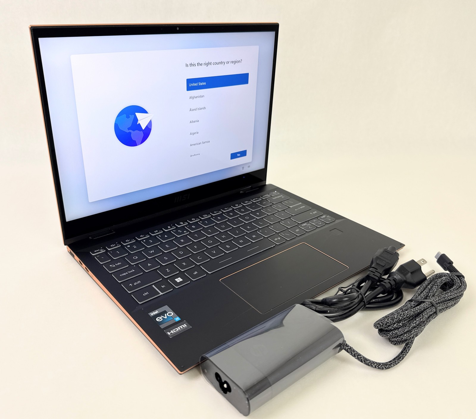 MSI Summit E13 Flip Evo A13MT 13.4″ FHD Touch i7-1360P 32GB 1TB W11H 2in1 Laptop