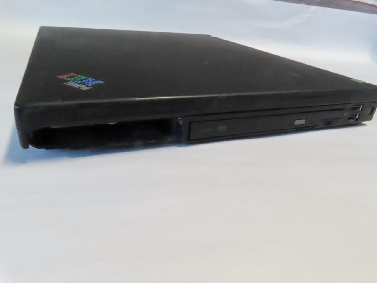 *UNTESTED* IBM LENOVO THINKPAD T60 CORE DUO T2400 1GB RAM NO HDD 14” LAPTOP