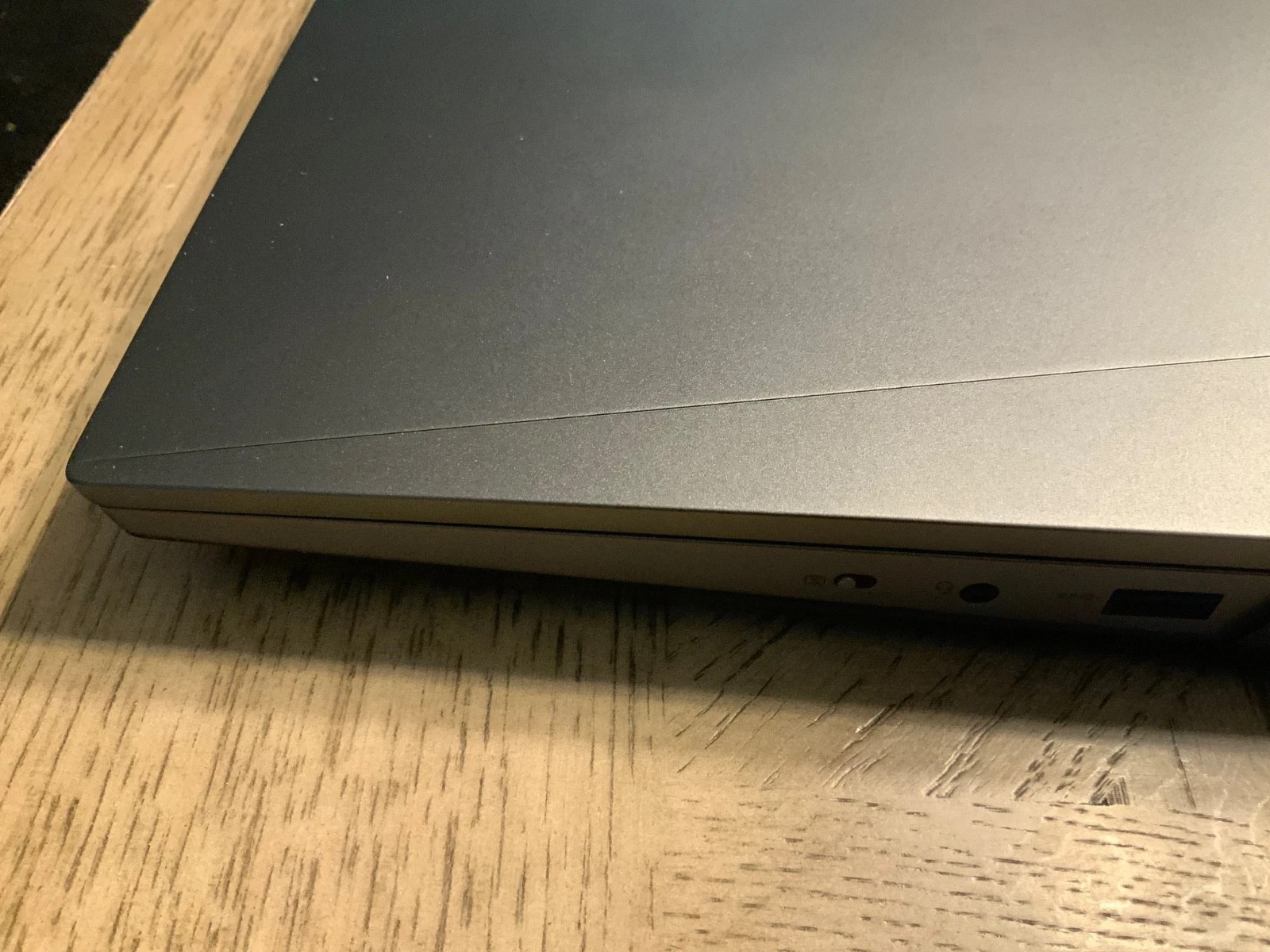 Lenovo Legion 5 Pro 16IAH7 16″ i7-12700H 2.3GHz 16GB RAM 512GB SSD (READ)