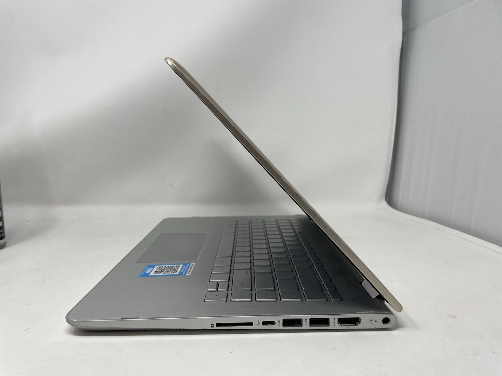 Broken HP Pavilion x360 14m-ba011dx Core i5 8GB 128GB SSD 2-in-1 Touch
