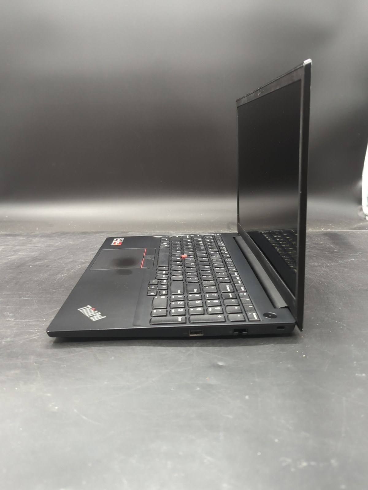 Lenovo: ThinkPad: E15: Ryzen 7 5700U: 16GB RAM: 512GB SSD: No OS: Tested