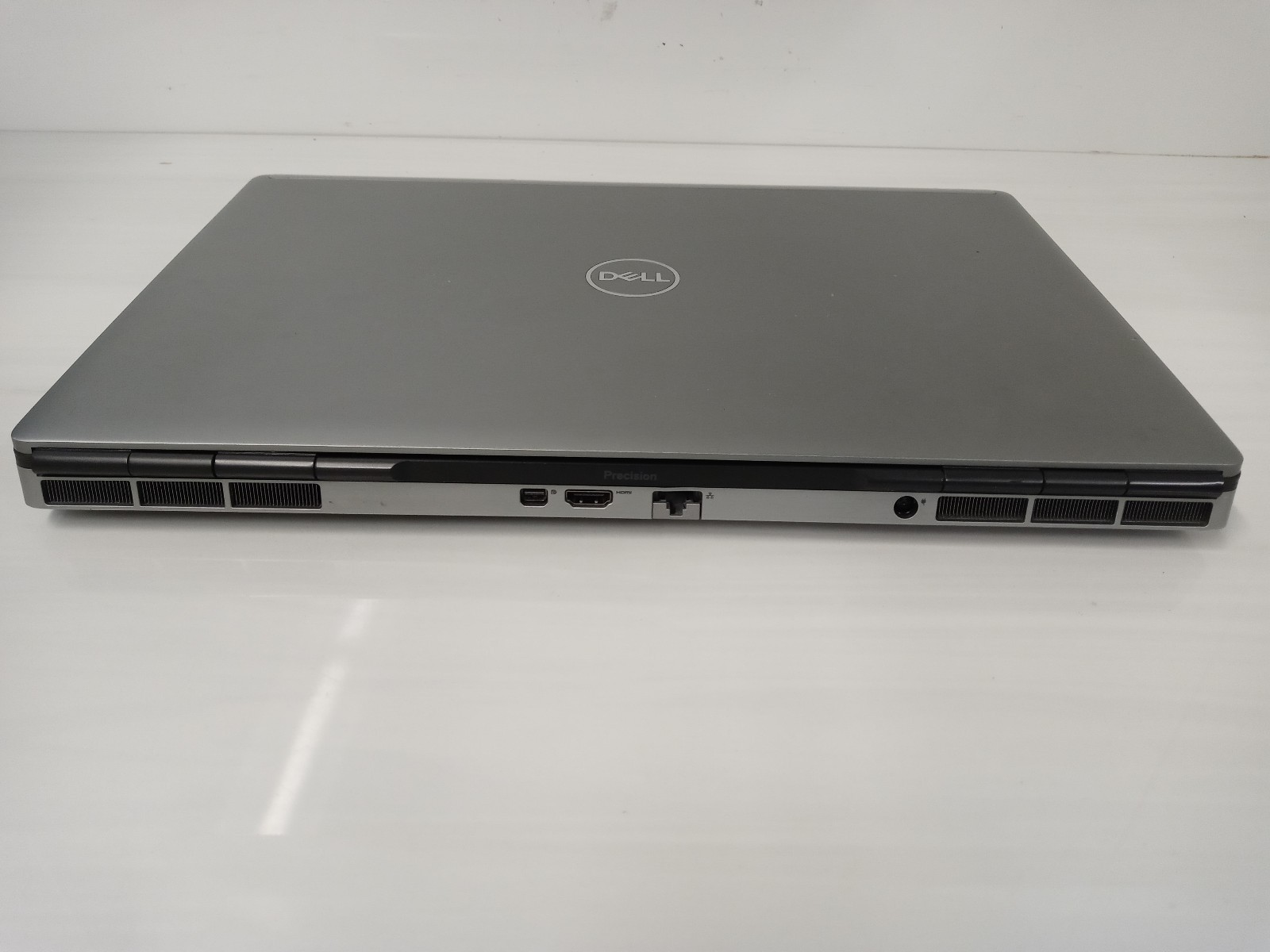 Dell Precision 7750 17.3″ Workstation i7-10850H 2.70GHz 32GB 512GB SSD Win11 Pro