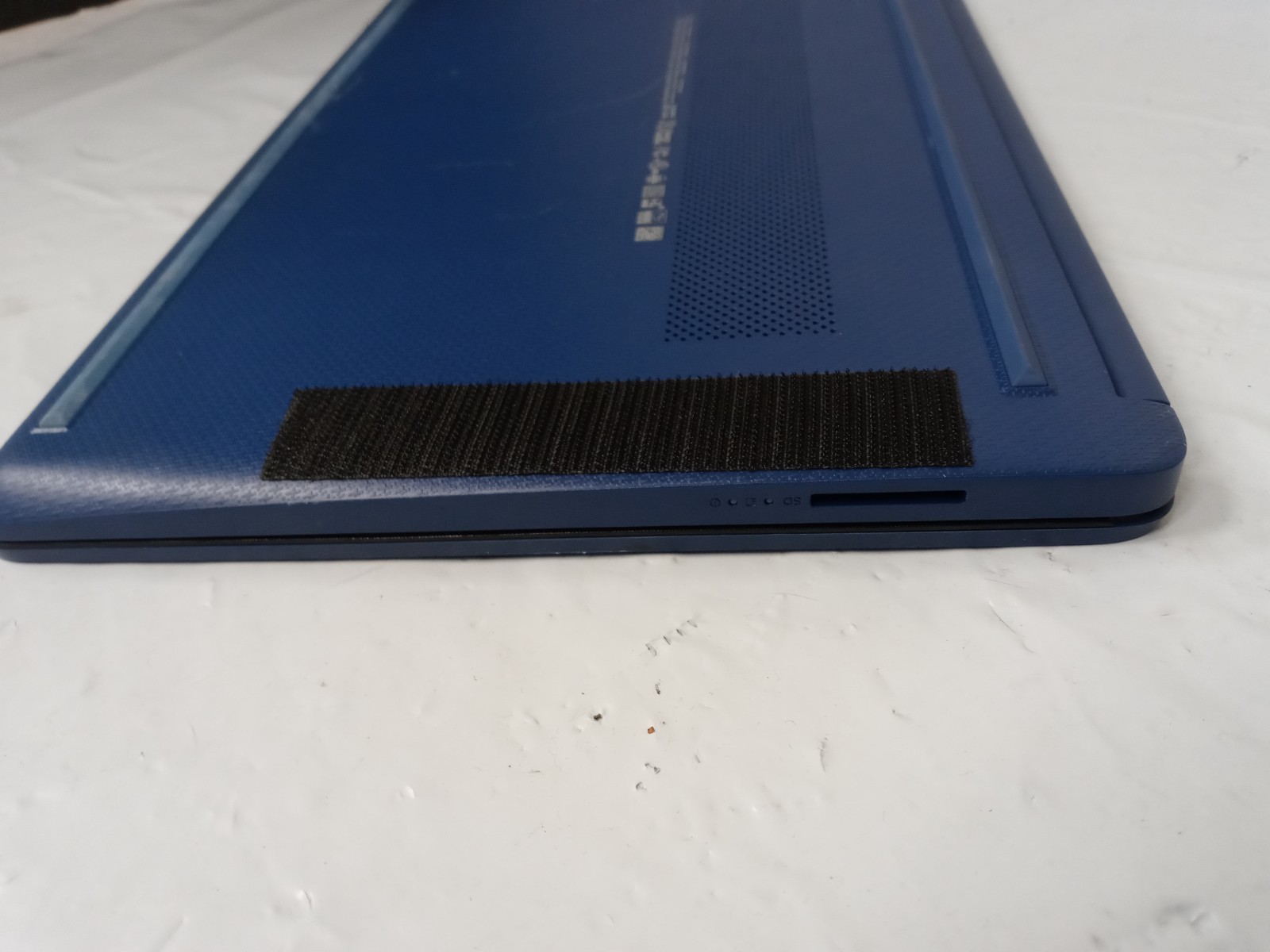 HP NoteBook 14-dq0005dx 14″ Celeron N4020 1.1GHz 4GB RAM 64GB SSD NO OS NO AC