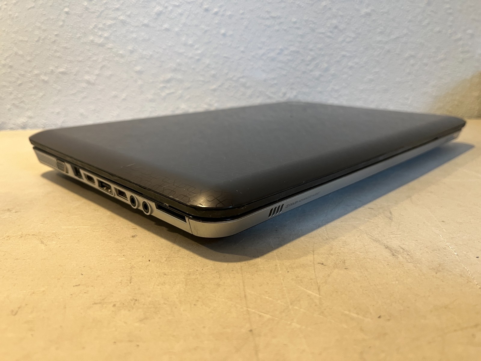 HP Pavilion dv6 Laptop AMD Phenom II 2.8GHz 4GB RAM Linux Mint HDD Win7HomeP