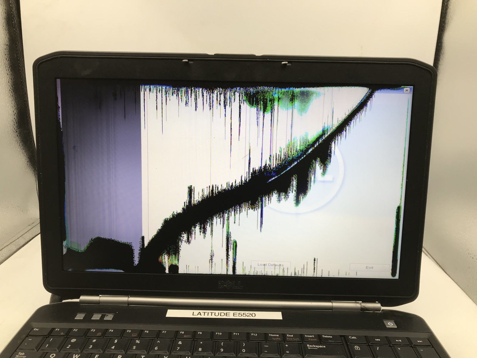 DELL LATITUDE E5520 – FOR PARTS – INTEL I3 2ND GEN – 4GB RAM – READ DESCRIP – BB