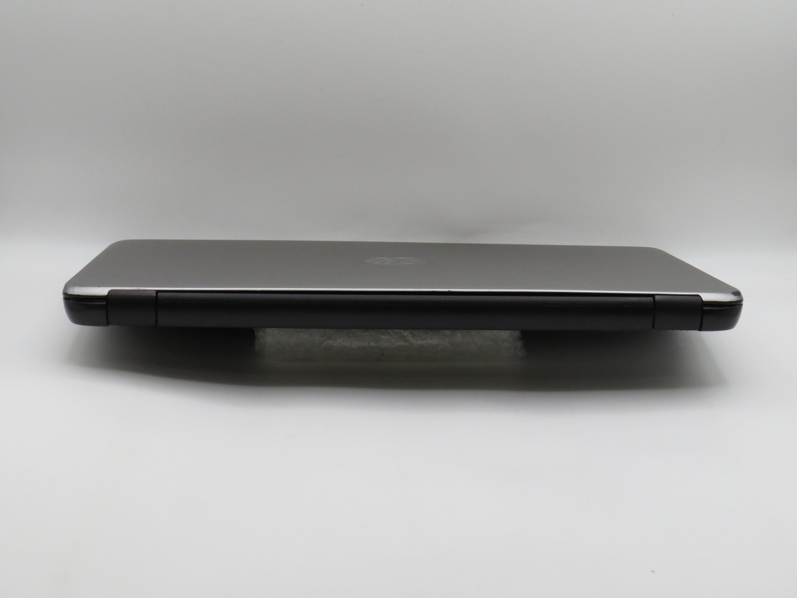 HP 15 ay011nr | i5-6200U @ 2.3GHz | 8GB DDR4 | 238GB 2.5″ SATA SSD | 15″ | No OS