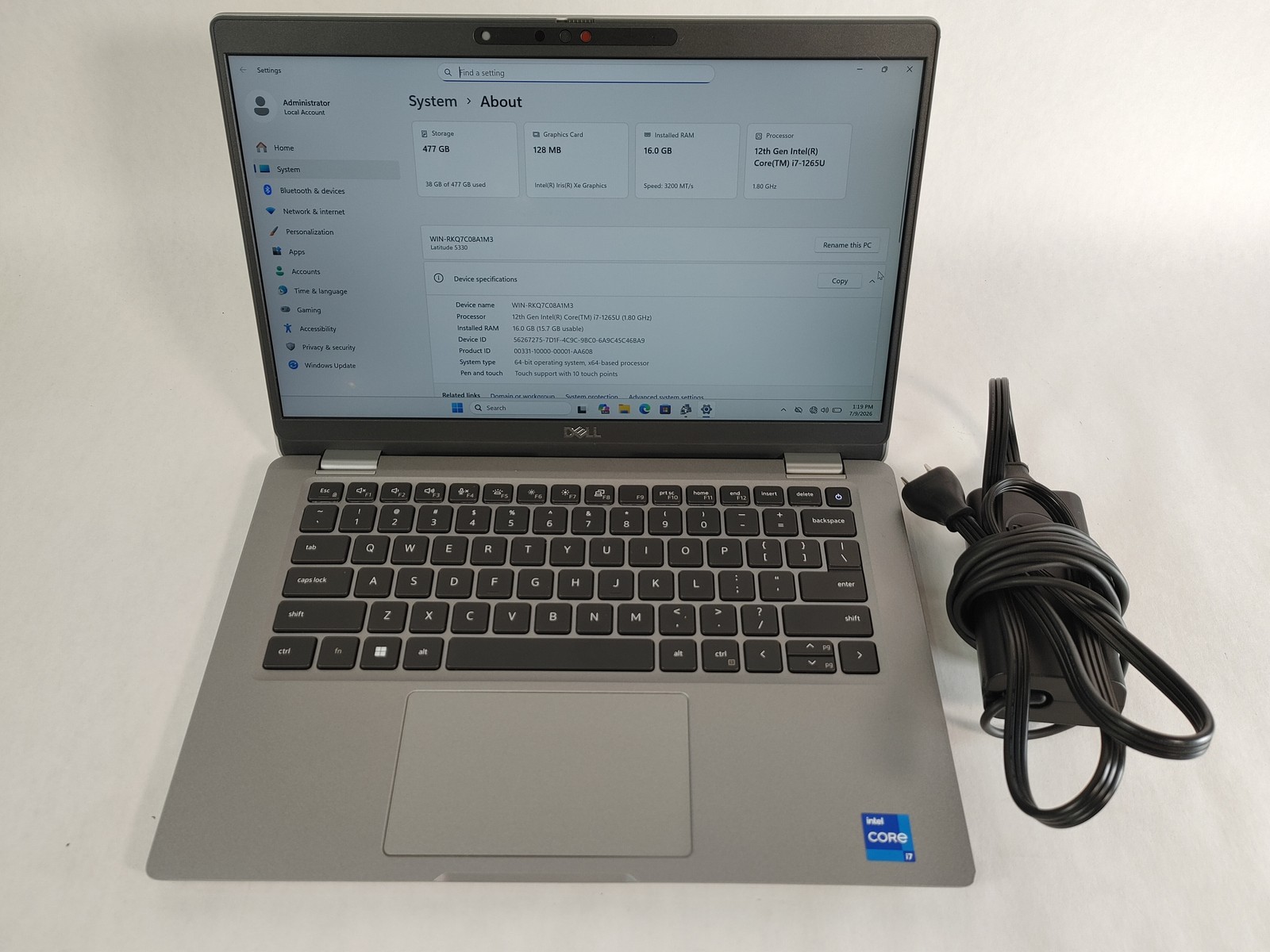 Dell Latitude 5330 Core i7-1265U 1.80 GHz 16 GB DDR4 512 GB NVMe Windows 11 Pro