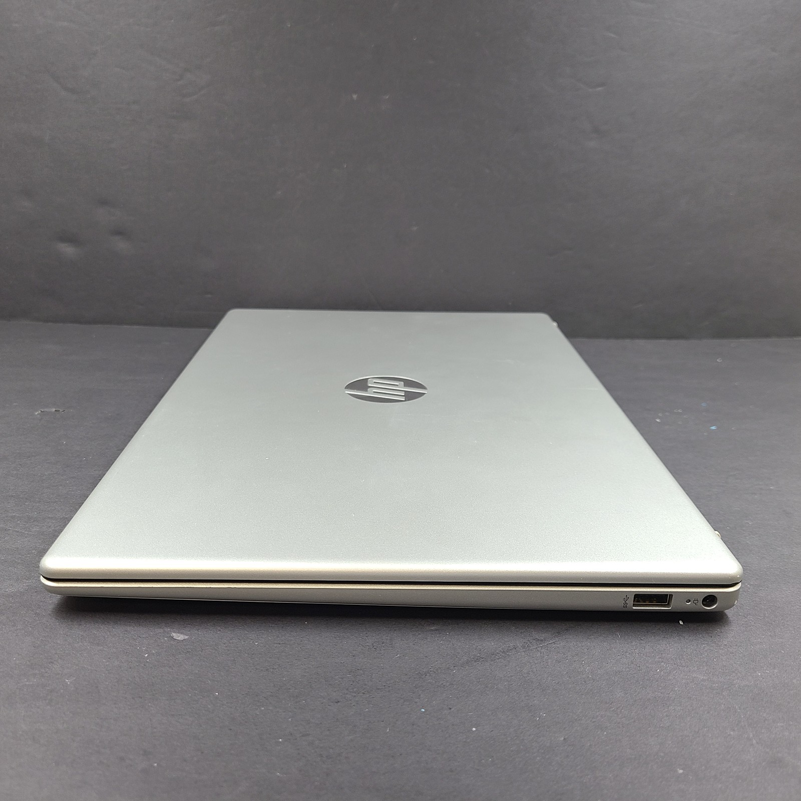 HP Laptop 15-fd0047 14″ Intel Core 5 120U CPU @ 1.40 GHz 512GB SSD 16GB RAM