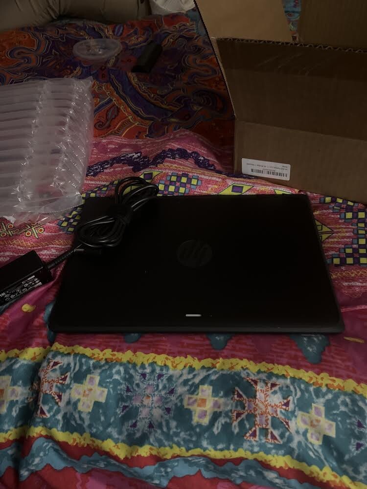Dell Inspiron 15 3520 15.6” (256GB SSD, Intel Core i5 11th Gen., 4.50 GHz, 8GB)