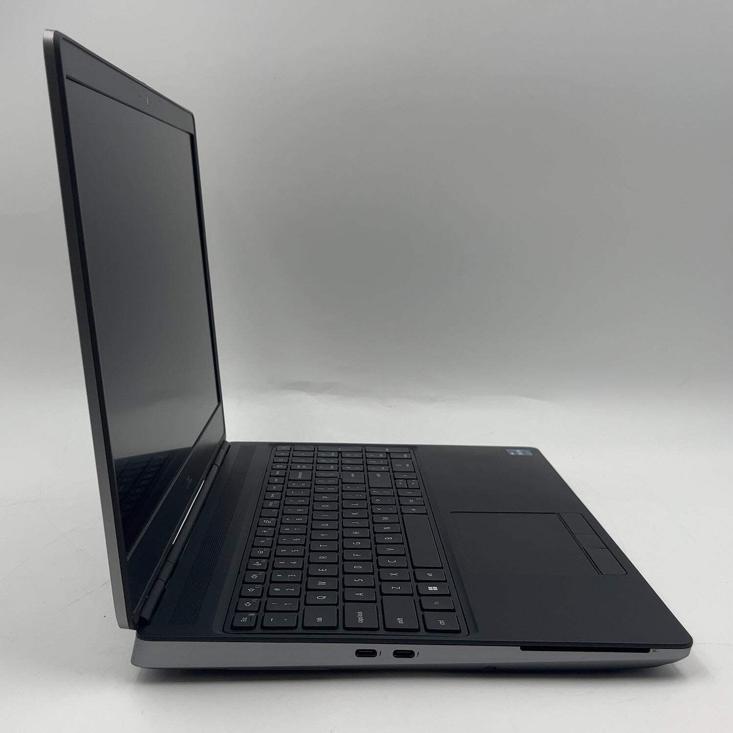 Dell Precision 7560 15.6″ Xeon W-11855M 3.2GHz 32GB RAM 512GB SSD RTX A4000