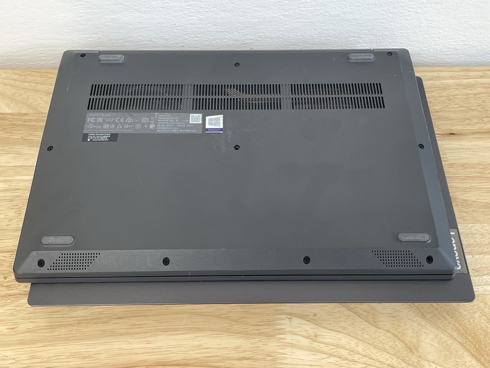 Lot of 2 – Lenovo V15-IIL Intel Core i5-1035G1 – 8GB RAM 256GB SSD Win11