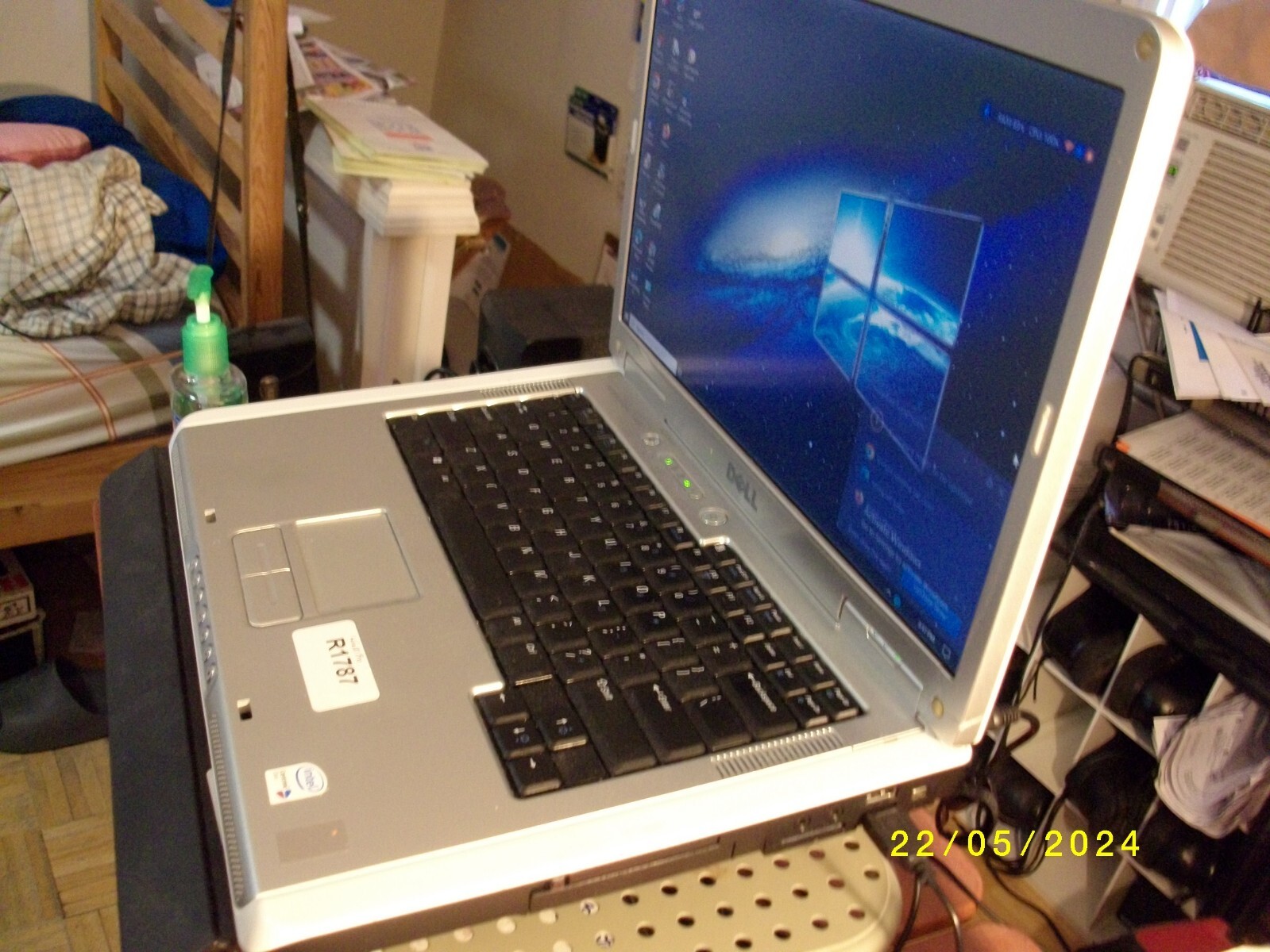 Dell Inspiron 6400 15.4in. Notebook/Laptop – Customized