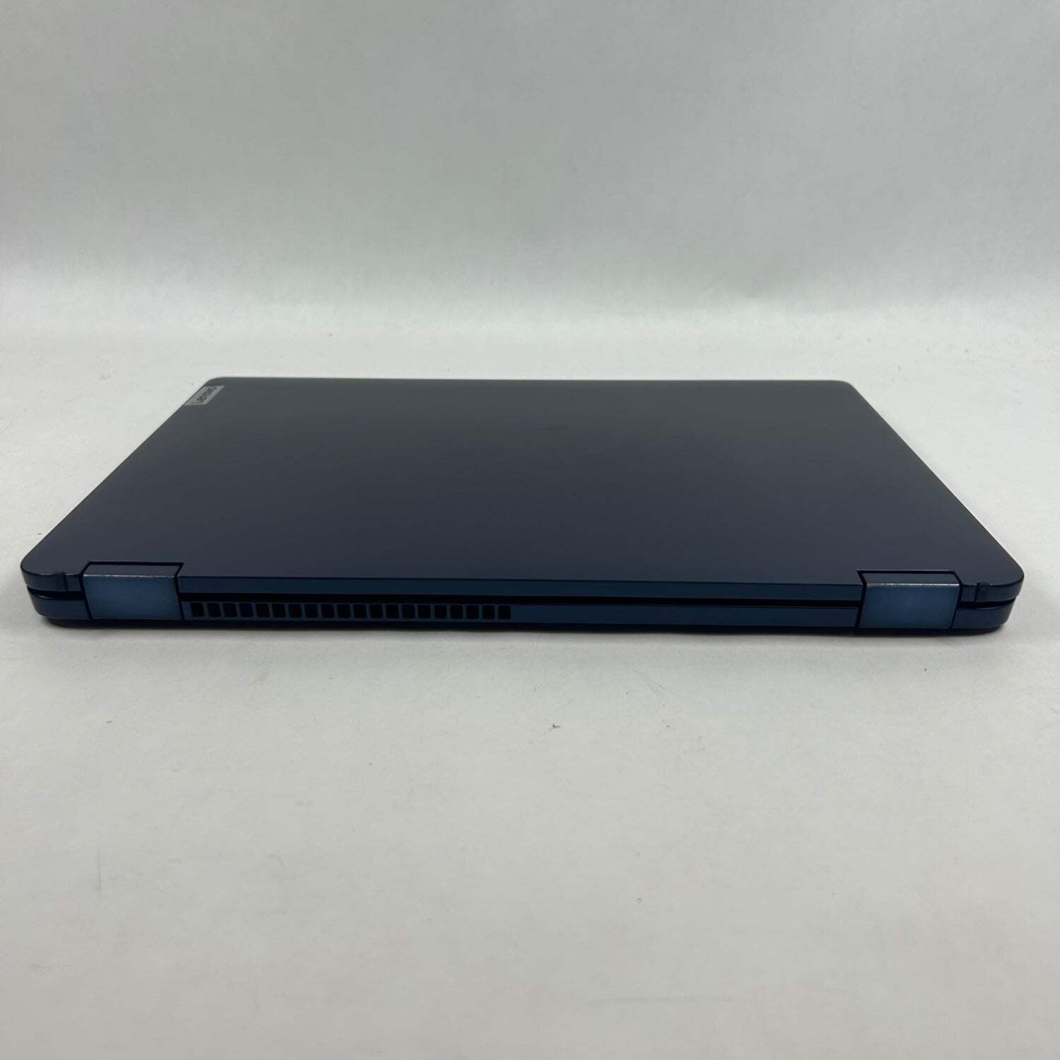 Lenovo IdeaPad 5 14ABR8 14″ Ryzen 7 7730U 2.0GHz 16GB RAM 512GB SSD
