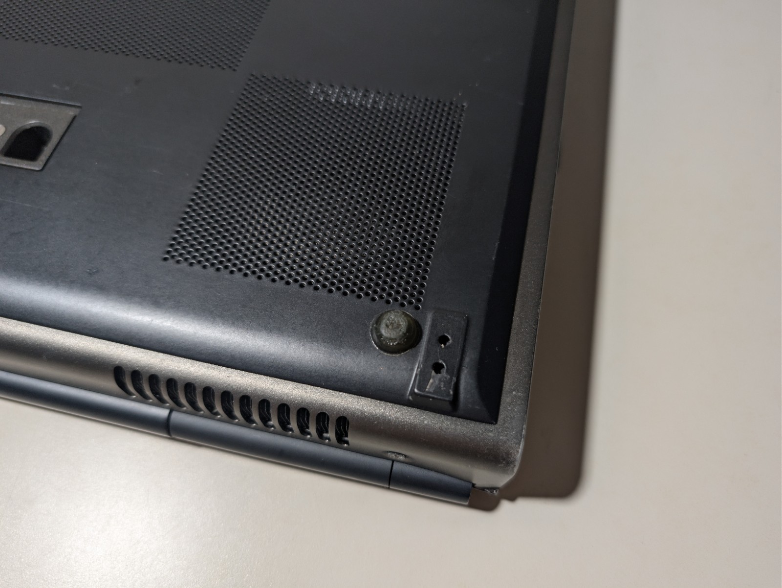 DELL PRECISION M4600 | i7-2720QM 32GB 128GB SSD + 500GB HDD | Backlit Win 10 Pro