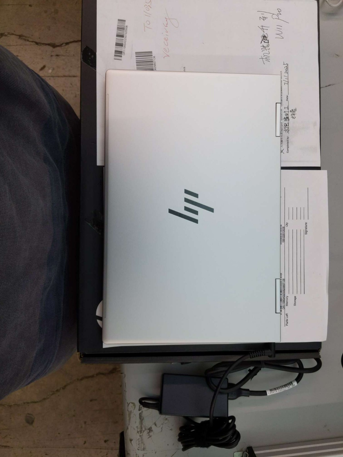 HP Envy 14-es1023dx 2-in-1 14″ FHD TS Core 7 150U16GB RAM 512GB SSD Win 11 Pro