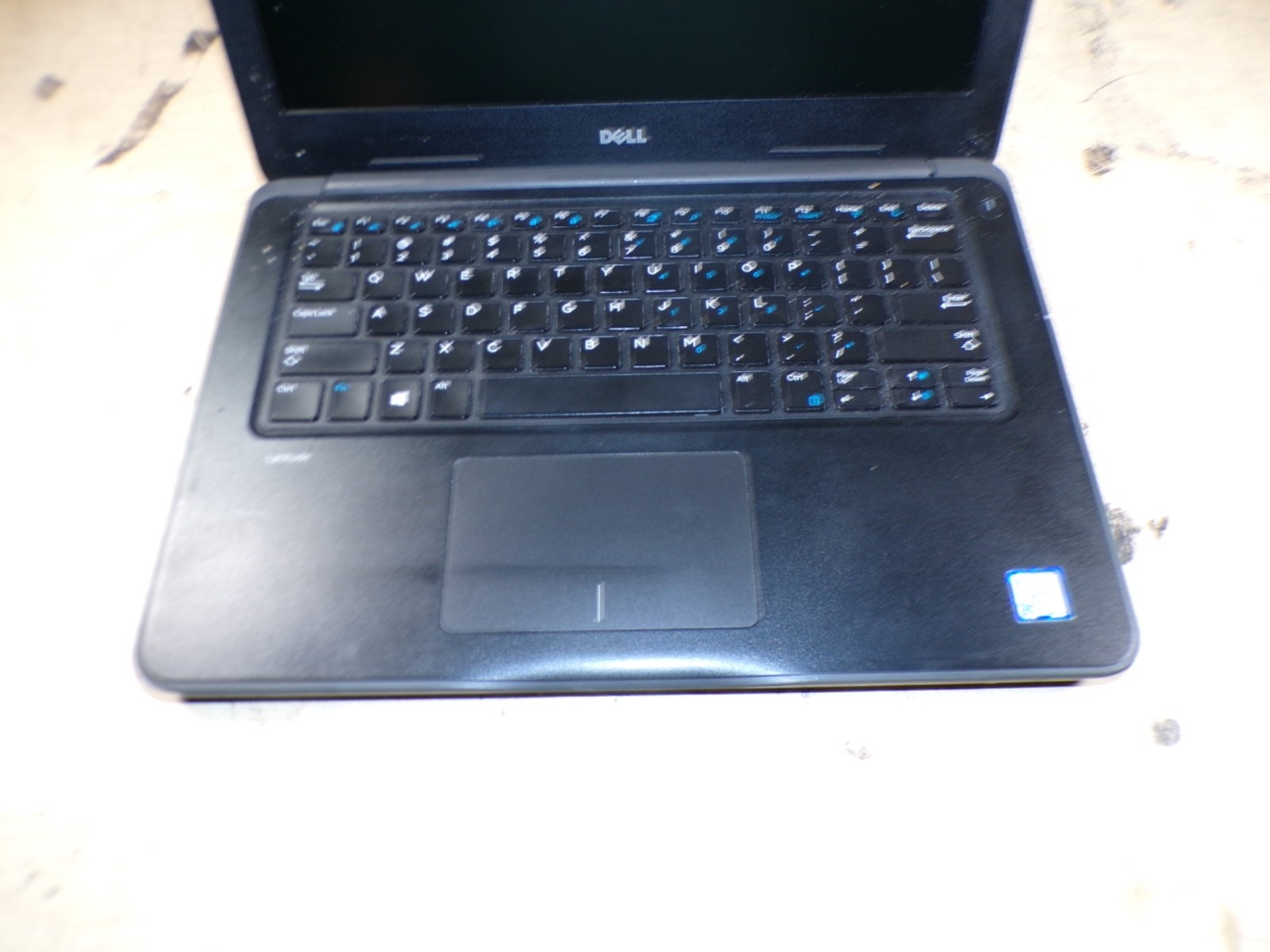 DELL LATITUDE 3380 INTEL CORE I5-7200U 2.50GHZ 8GB RAM **NO BATTERY **NO HD/