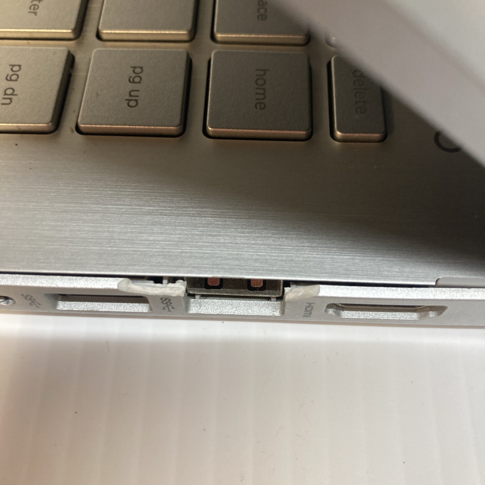 HP Pavilion x360 14-ba0xx i3-7100u 2.40GHz 8GB no HDD boot to BIOS