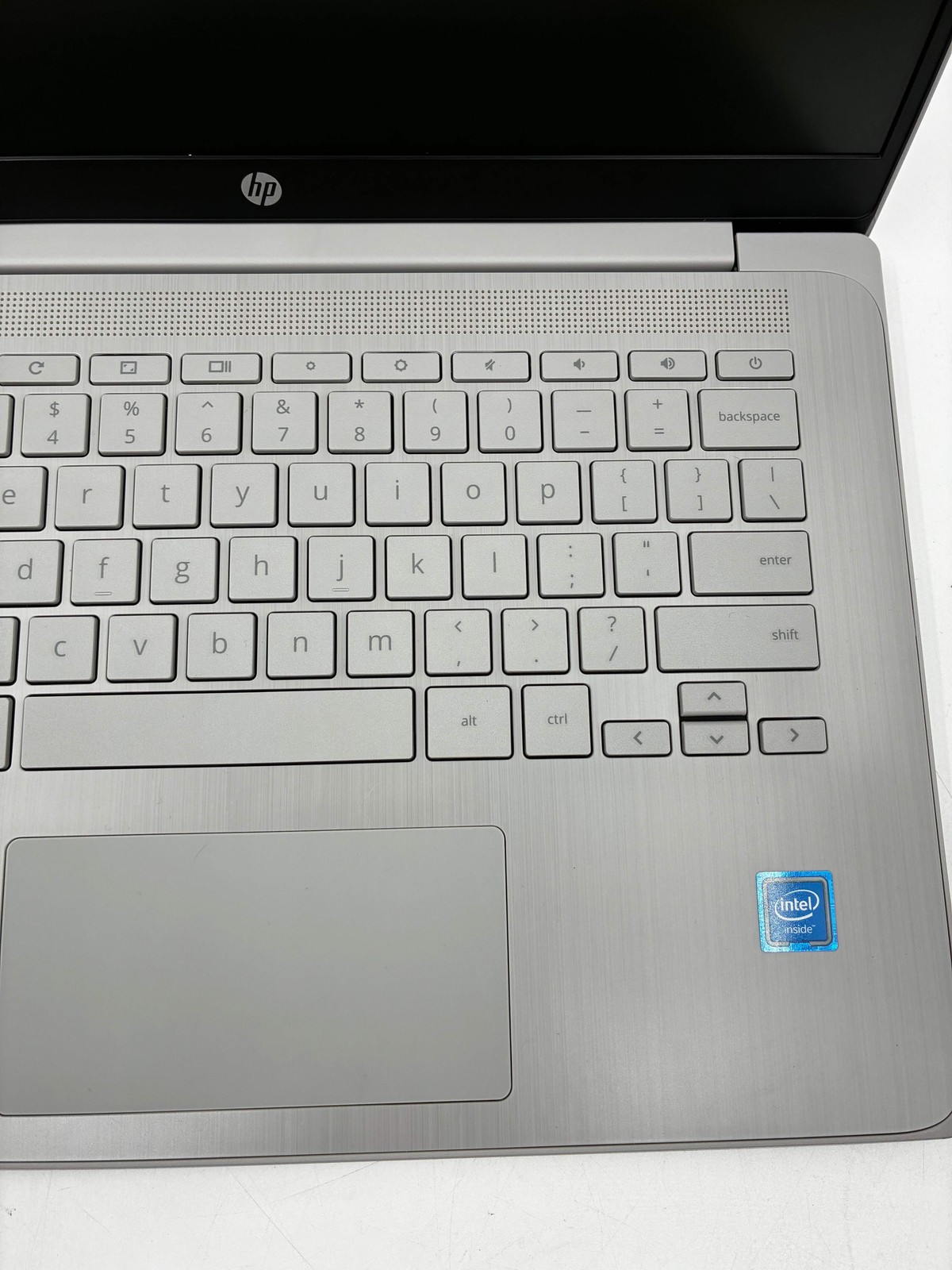 HP Chromebook 14a-ne0013dx 14″ Intel Celeron N4120 4GB 64GB Gray w/ Charger