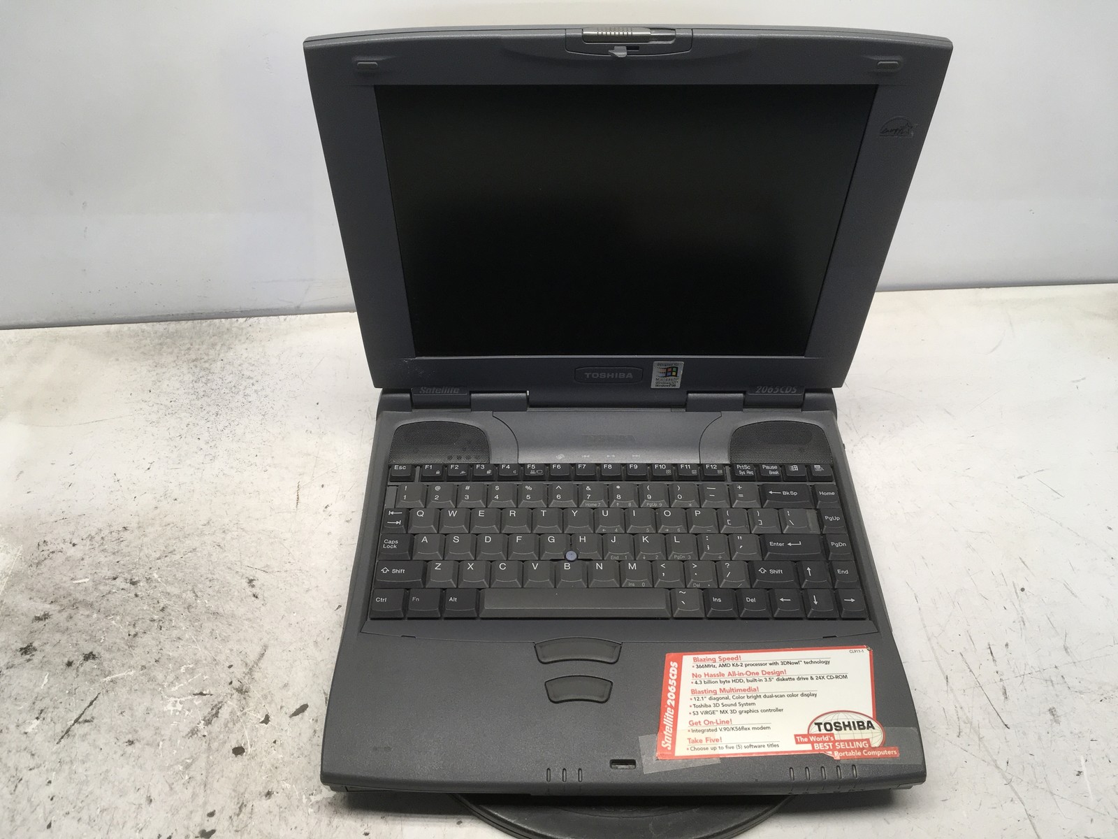 Toshiba Satellite 2065CDS AMD K6-2 366MHz 164 MB NO HDD No Batt