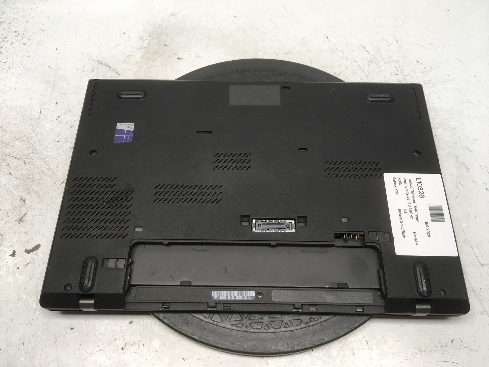 Lenovo ThinkPad T440 Type: 20B7-S2H300 Intel Core i3 4th Gen No RAM HD/Batt