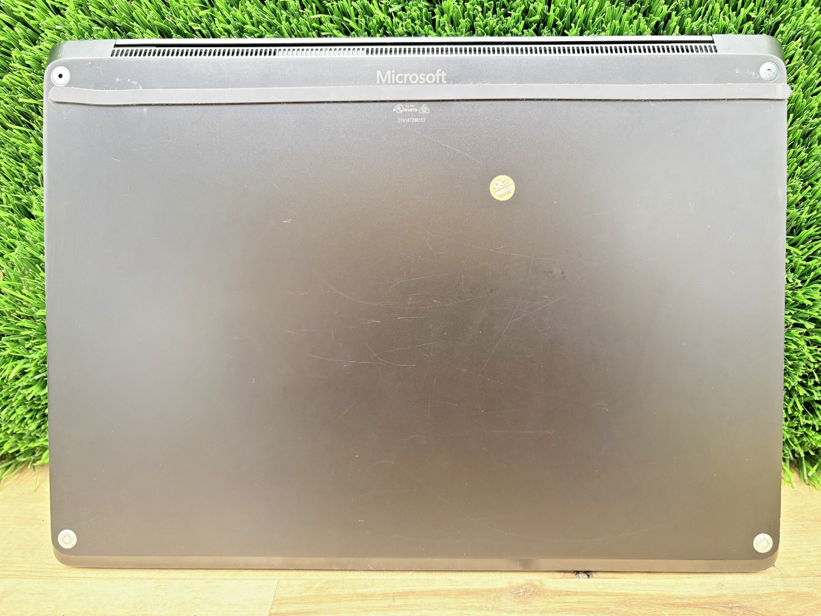Microsoft Surface Book 2 Intel i7-8th Gen 1.90GHz 16GB RAM 512GB SSD Win 11 Pro*