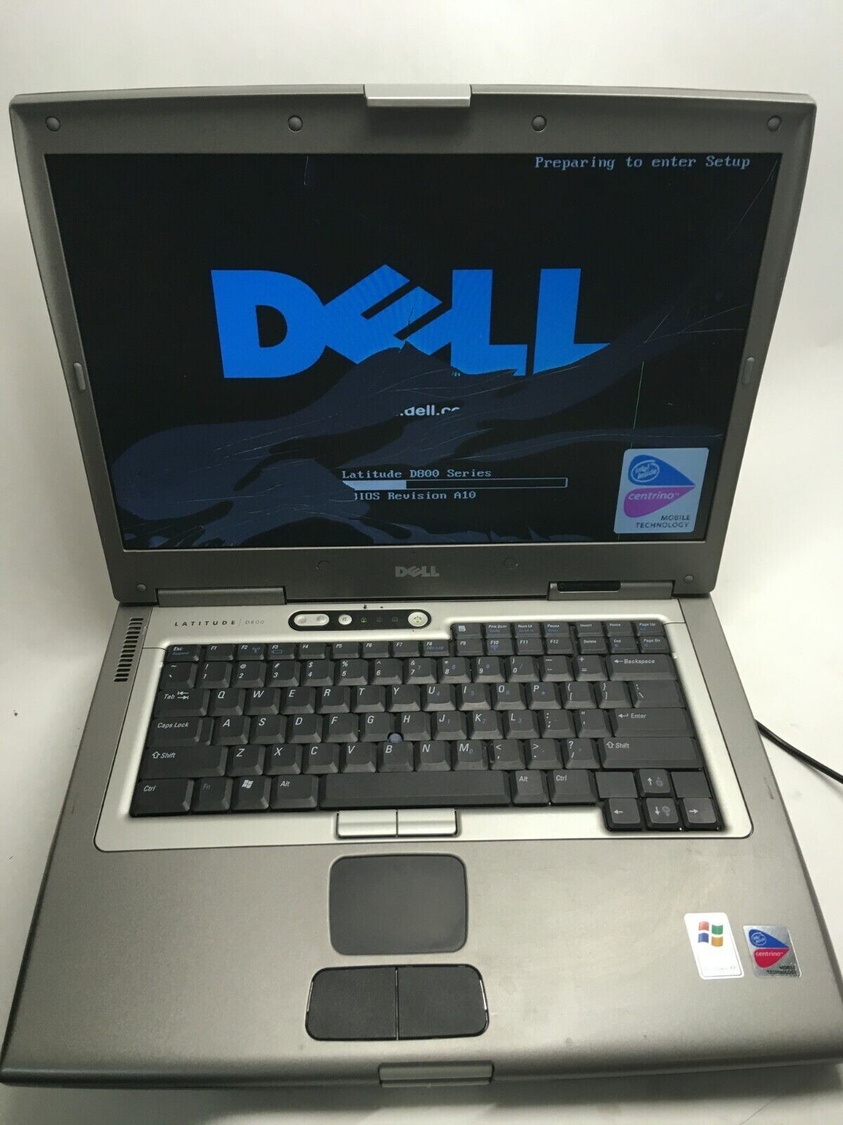 Dell Latitude D800 Intel Pentium M 1.70 GHz 512MB RAM Bad Battery No HDD No OS