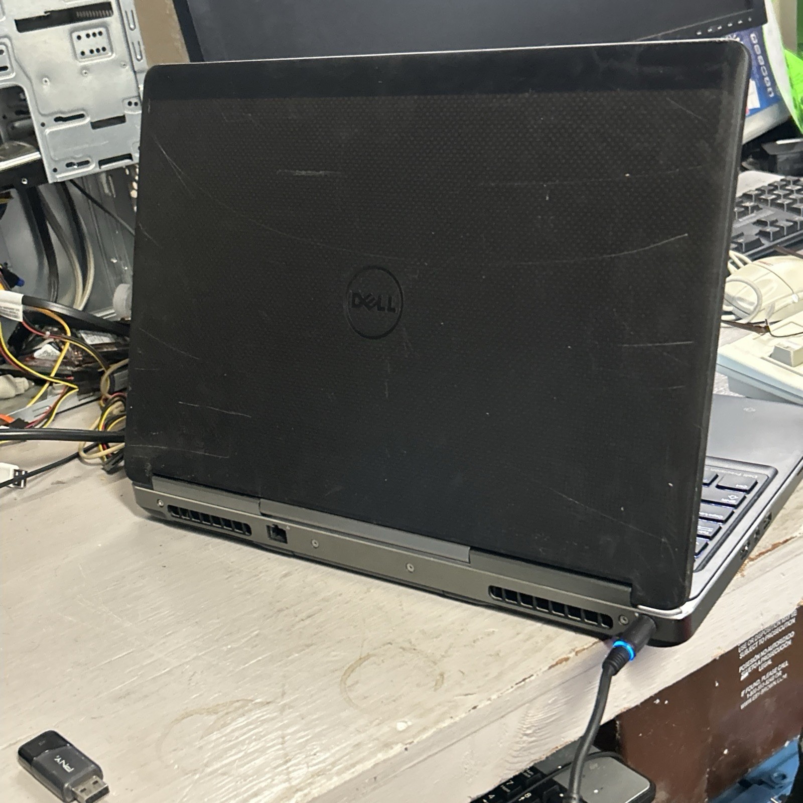 Dell Precision 7510 15.6″ i7-6820HQ 24GB RAM 128GB M.2 SSD Win10 NVIDIA