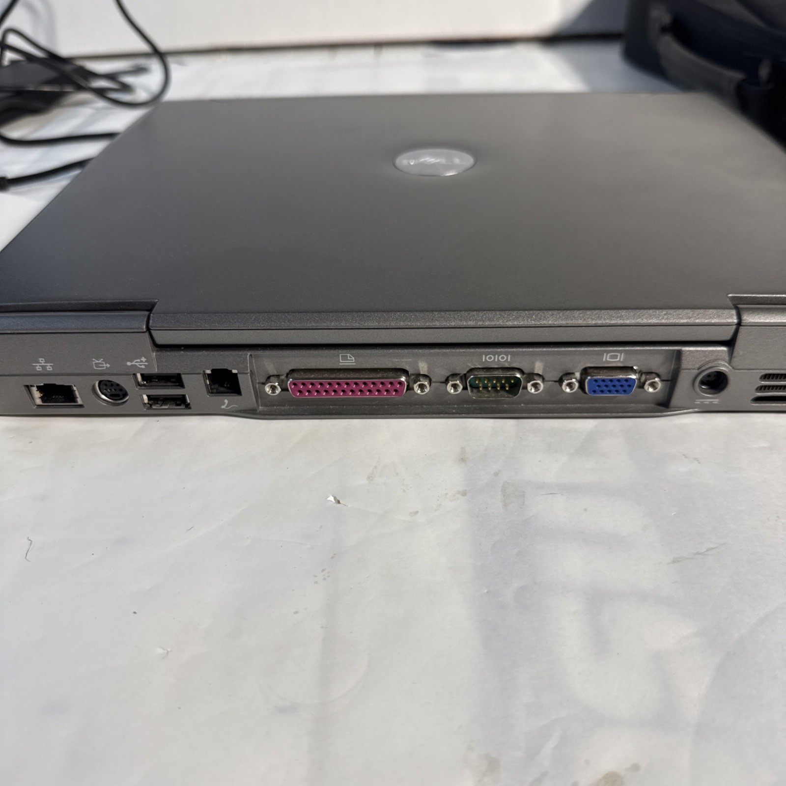 Vintage Dell Latitude D610 Laptop Pentium 1.73GHz 1GB 60GB WinXP Pro SP3 14″