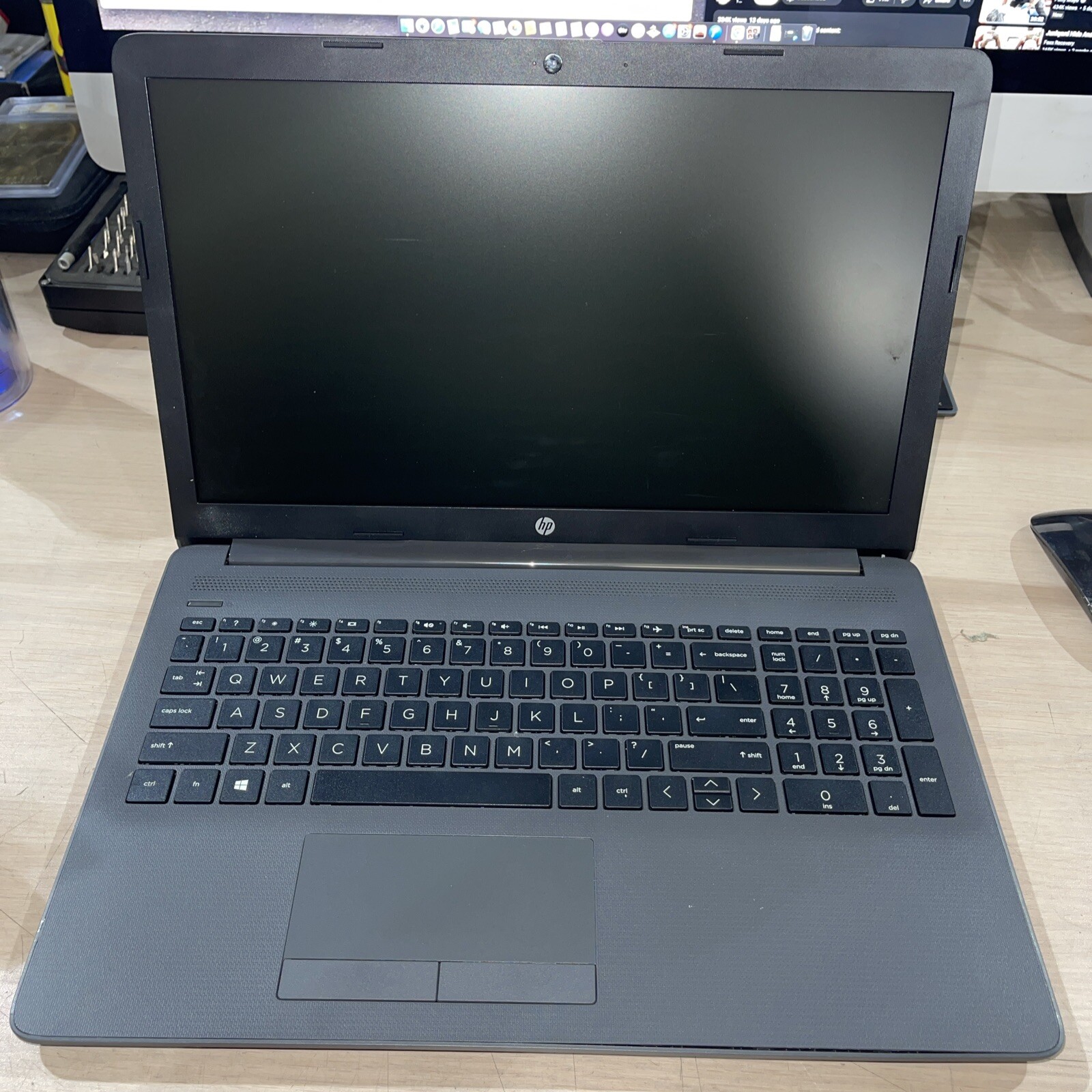 HP 255 G7 Notebook AMD A4-9125 Radeon 4GB RAM NO HD 3