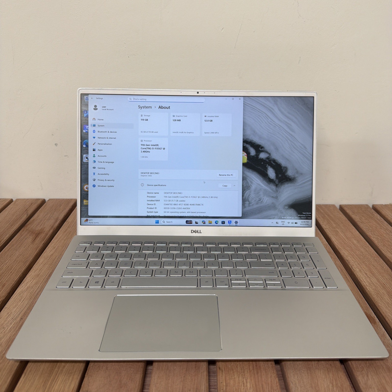 Dell Inspiron 15 5502 15.6″ Core i5-1135G7 1.8GHz 12GB RAM 512GB SSD