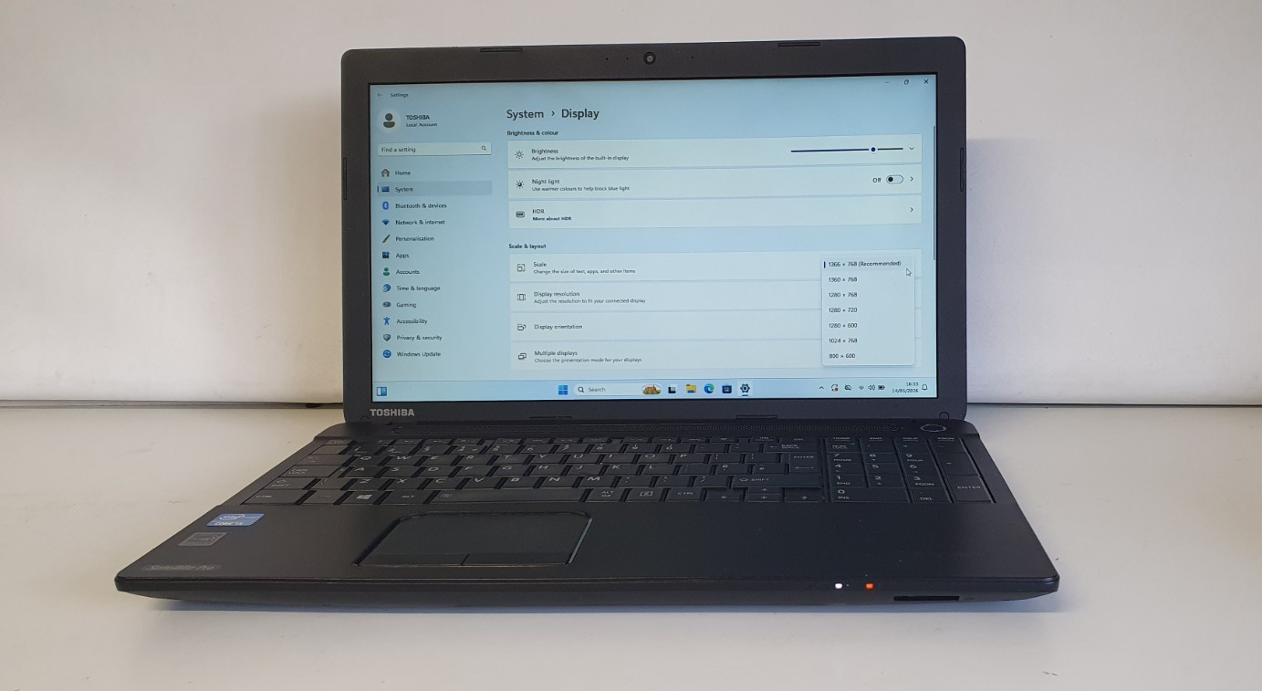 TOSHIBA SATELLITE PRO C50-A-1MX LAPTOP i3-3110M 15.5″ 8GB 240GB SSD HDMI WIN 11