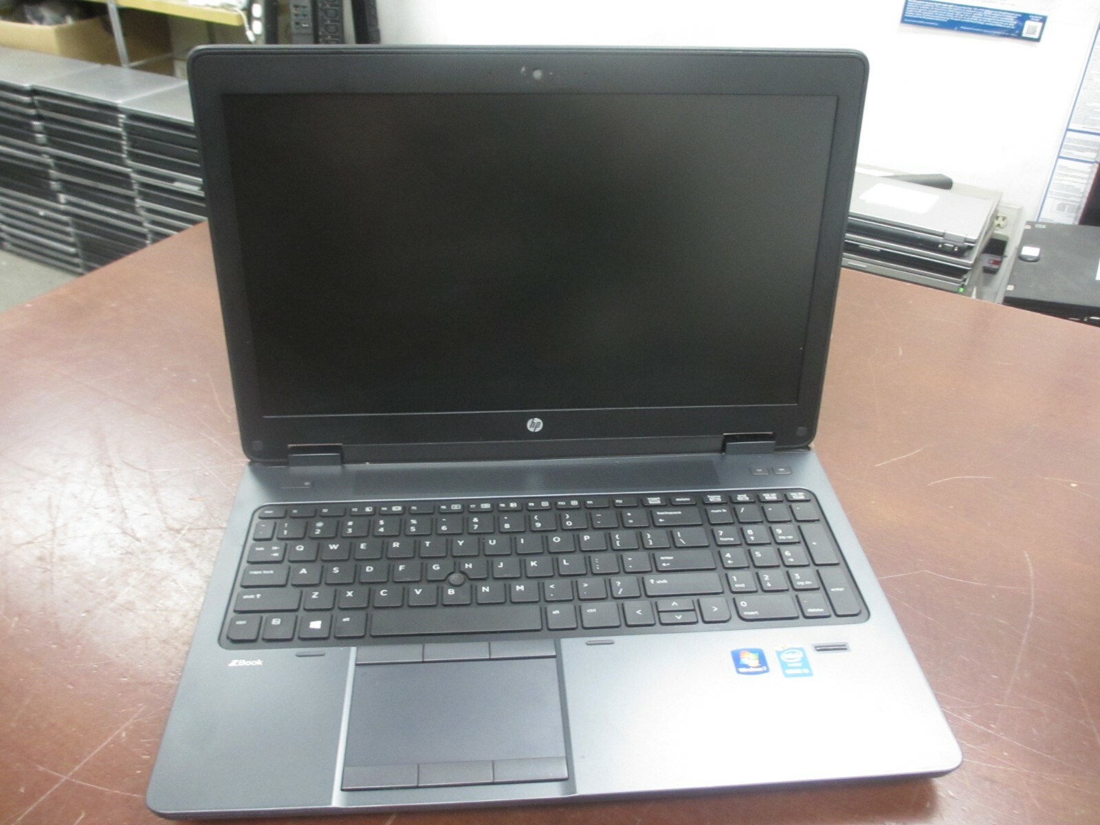 HP ZBook 15 15.6″ Intel i5-4300M 2.6GHz 16GB 500GB WebCam Laptop w/ AC [ NO OS]