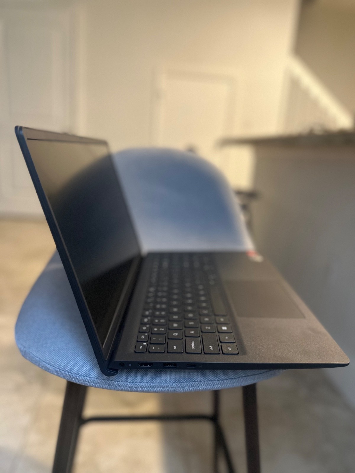 Dell 15 Laptop – Ryzen 3 7320U – 512GB SSD – Warranty Until Dec 2026