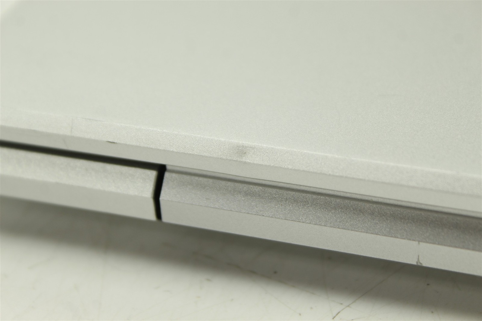HP EliteBook 640 G10 14″ FHD i5-1345U 1.6GHz 512GB SSD 16GB RAM W11P
