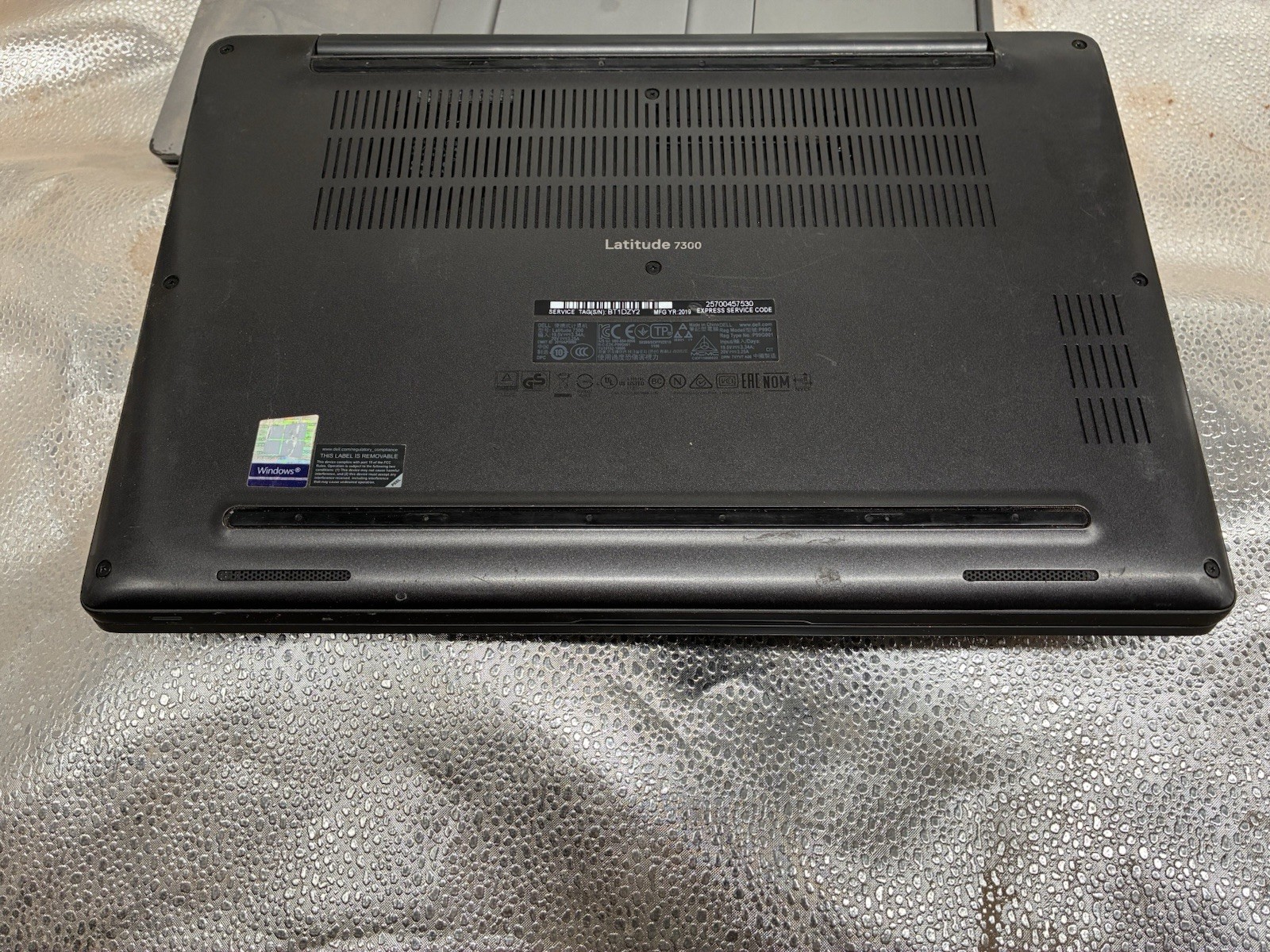 Dell Latitude 7300 i5-8250U 1.60 GHz 8GB RAM 256GB SSD Windows 11 See Photos