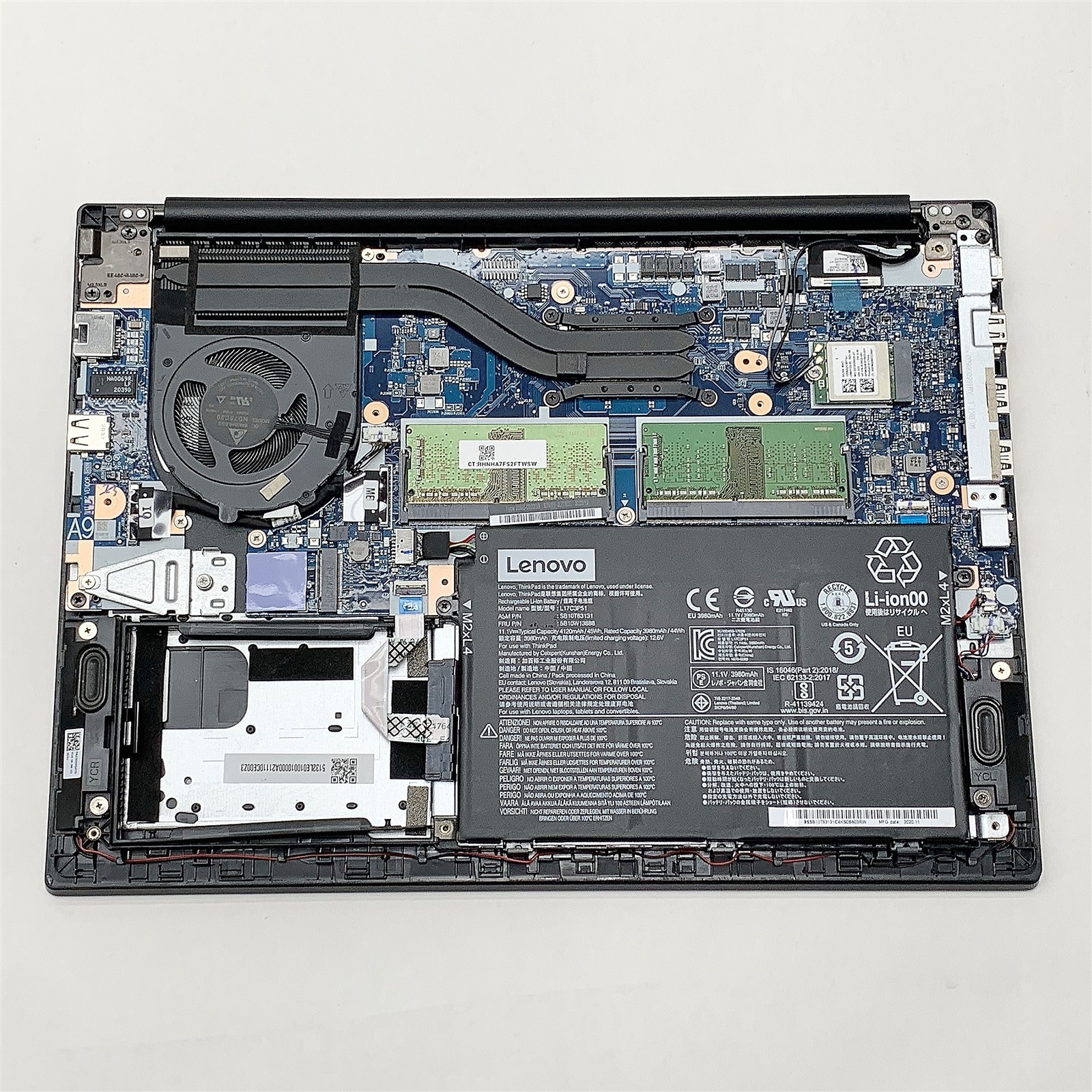 Lenovo ThinkPad E495 Laptop AMD Ryzen 5 3500U 2.10GHZ 14″ FHD 8GB NO HDD Parts