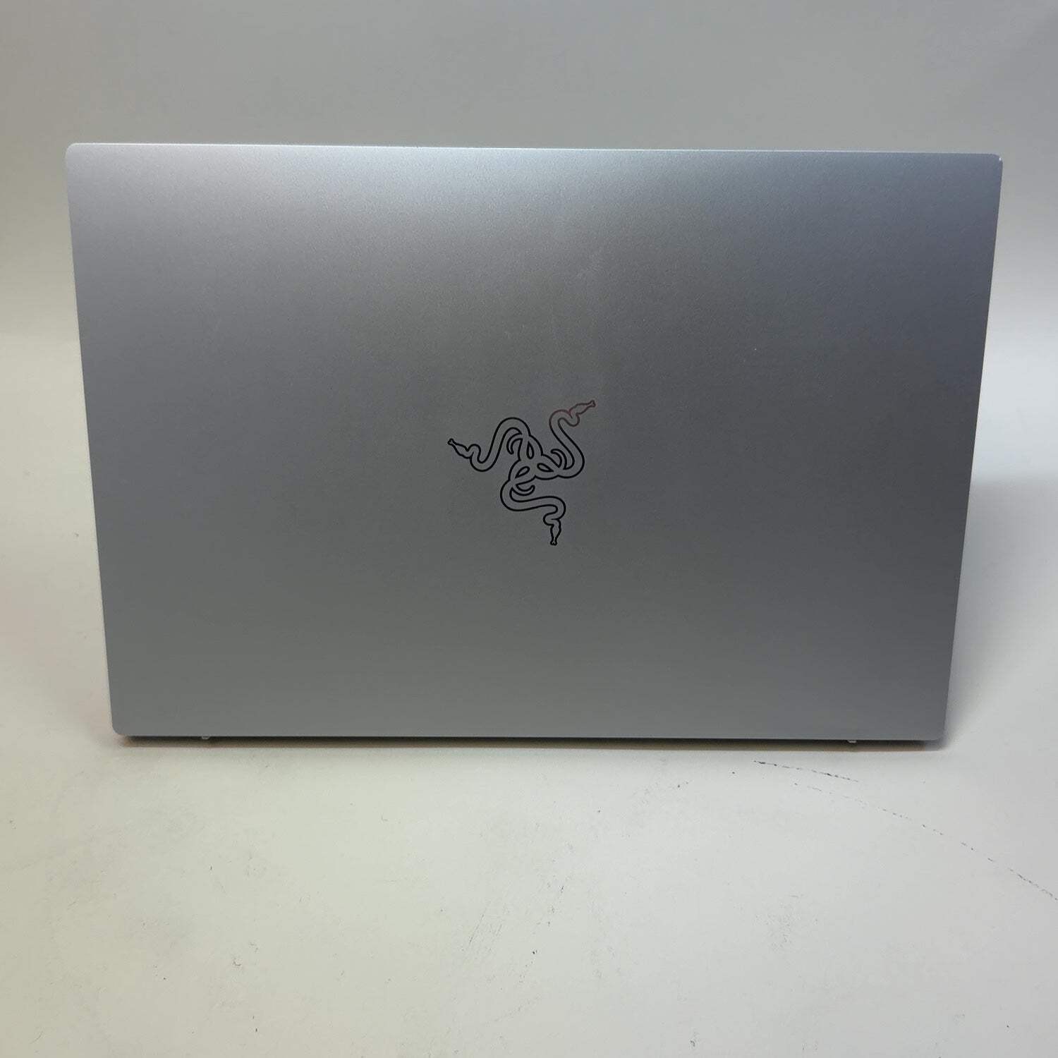 Razer Book 13 RZ09-0357 13.4″ i5-1135G7 2.4GHz 8GB RAM 256GB SSD Intel Arc A370M