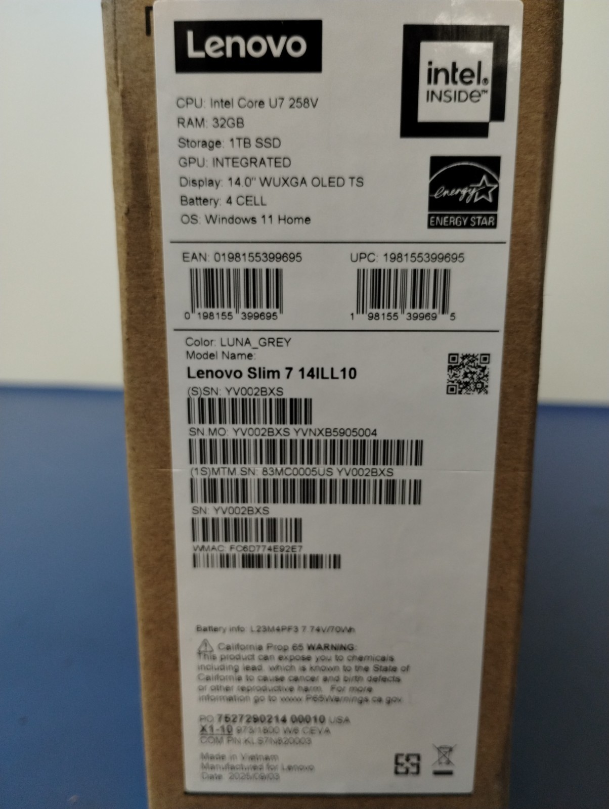 Lenovo Slim 7 14ILL10, Intel Core Ultra 7 258V, 2.20 GHz, 32 GB RAM, 1 TB NVMe