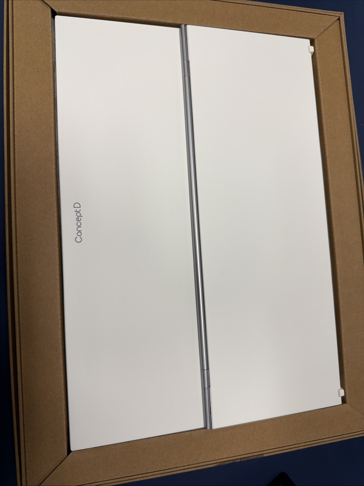 Acer ConceptD 3 Ezel CC315-72G-73DF 15.6″ (1TB SSD, Intel Core i7 10th Gen
