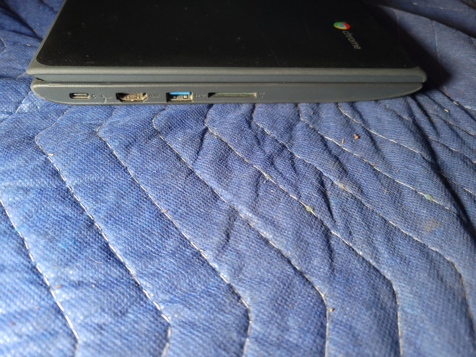 Lenovo 100e Chromebook 2nd Gen 11.6in MediaTek 4GB 32GB Chrome OS Black